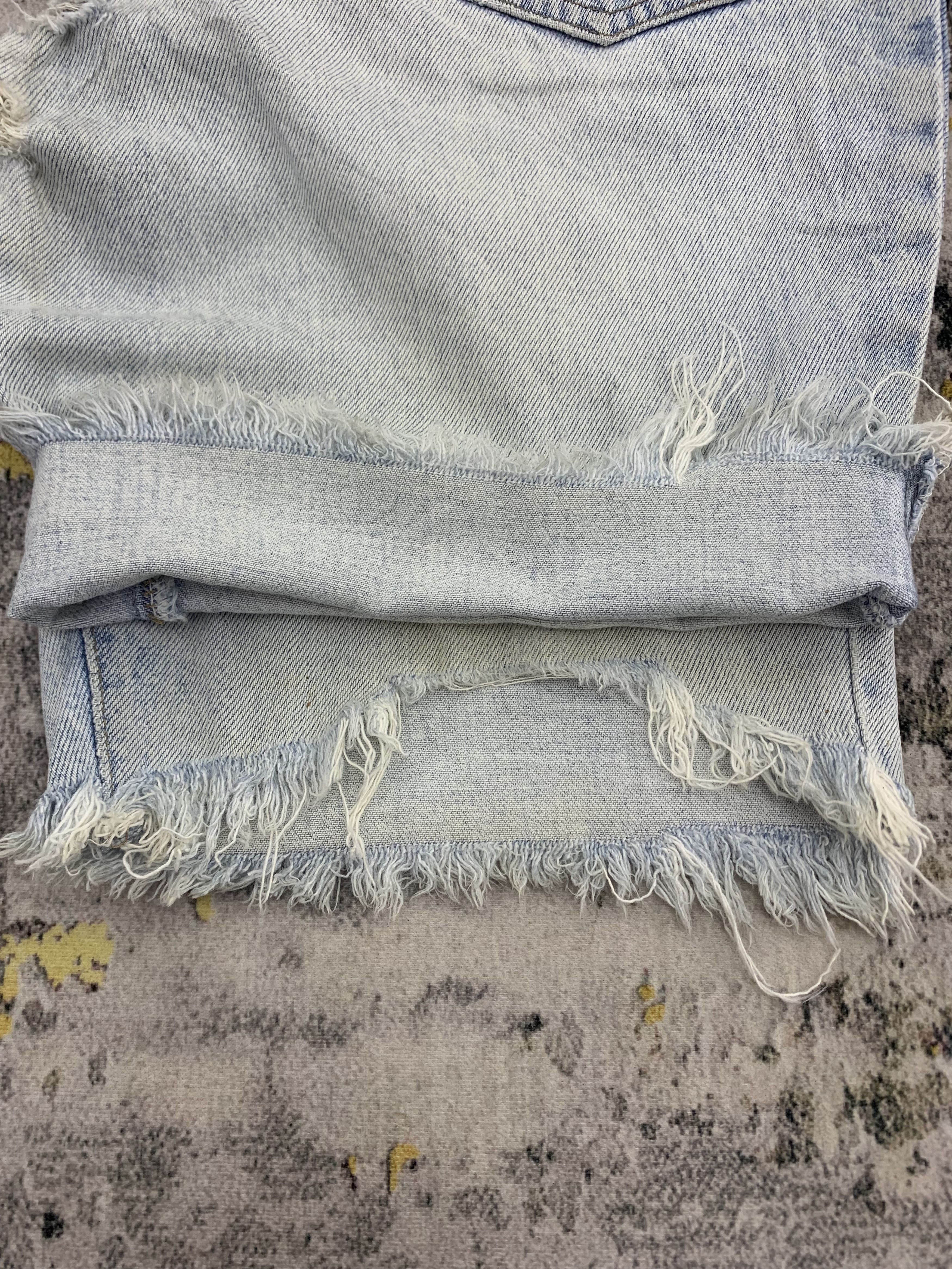 Japanese Brand Vintage Holly Short Denim 34x33 Distressed Faded Size US 30 / EU 46 - 7 Thumbnail