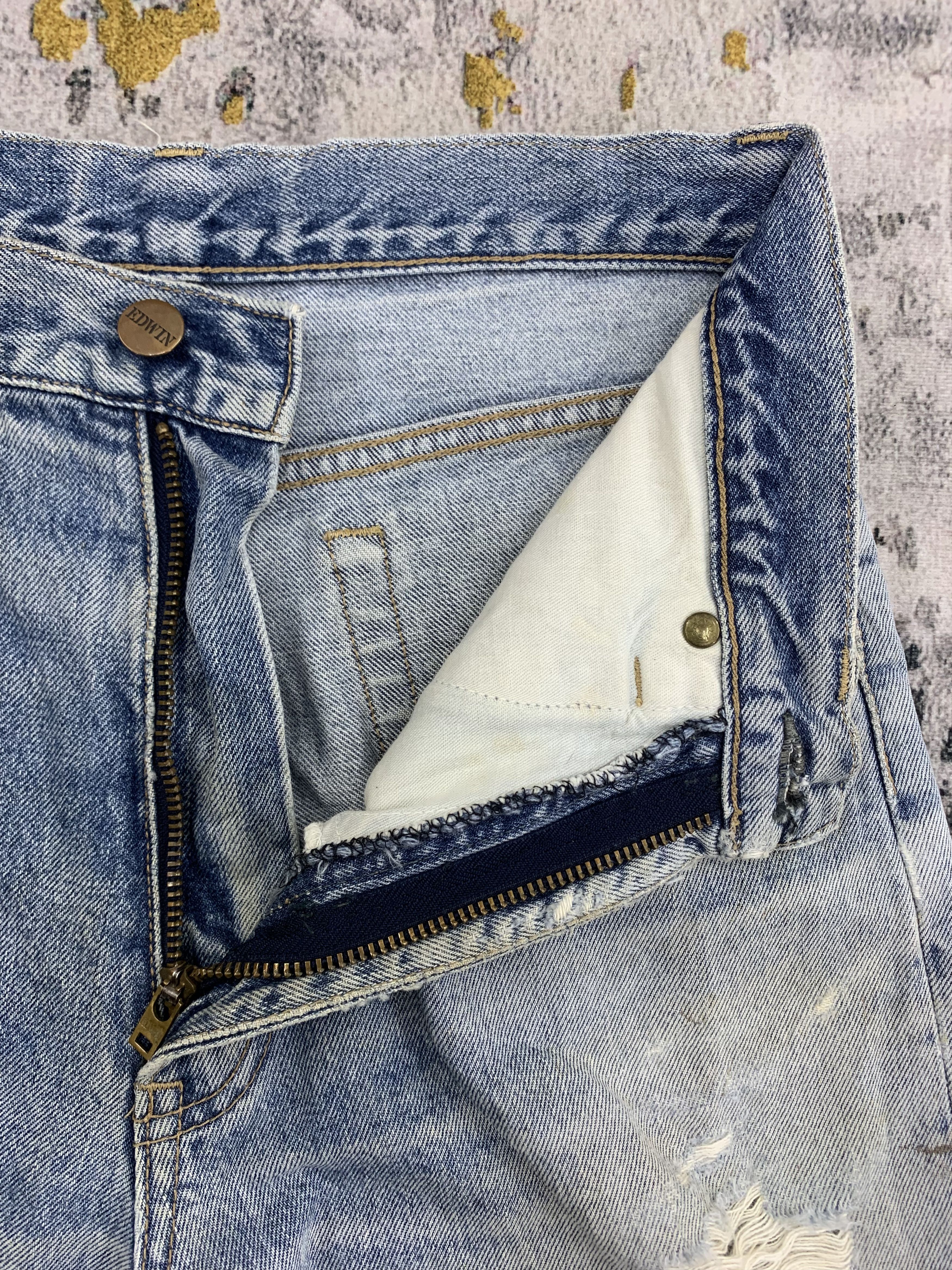 Edwin Vintage Edwin Denim 28x27 Light Wash Distressed Size US 28 / EU 44 - 3 Thumbnail