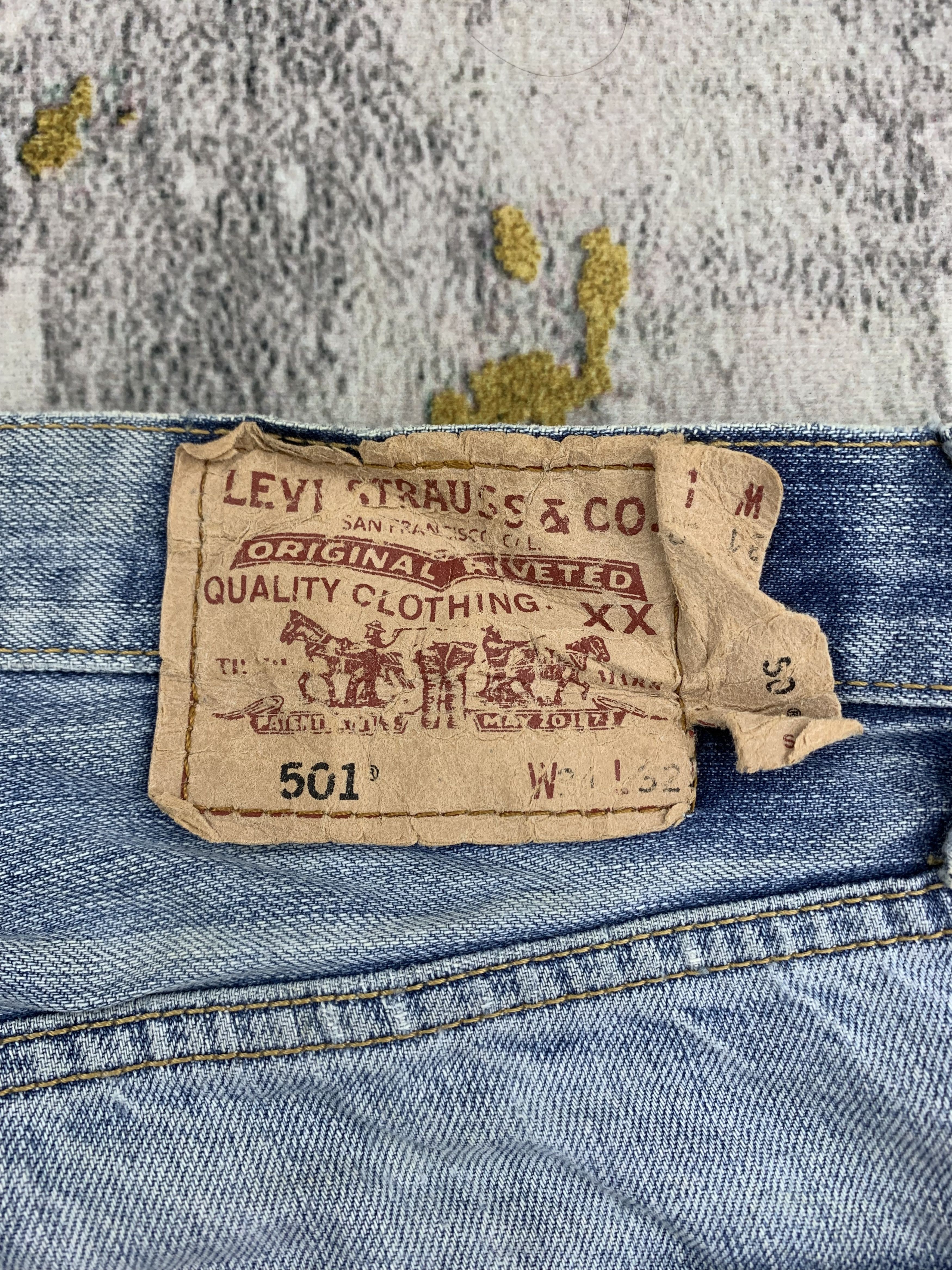 Levi's Vintage Levi's 501 Denim 32x32 Ripped Light Wash Faded Size US 32 / EU 48 - 10 Thumbnail