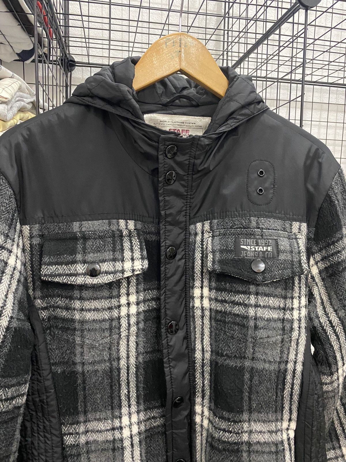 STAFF WORKFORCE STAFF JEANS & CO HODDIES JACKET NICE DESIGN Size US M / EU 48-50 / 2 - 7 Thumbnail