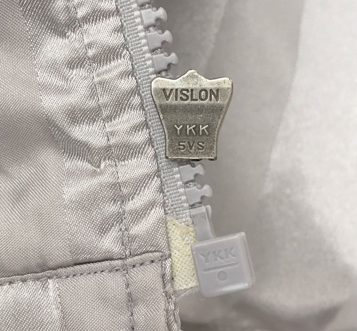 Adidas Vintage 90s Adidas Big Logo 3 Stripes Light Jacket Size US L / EU 52-54 / 3 - 22 Thumbnail