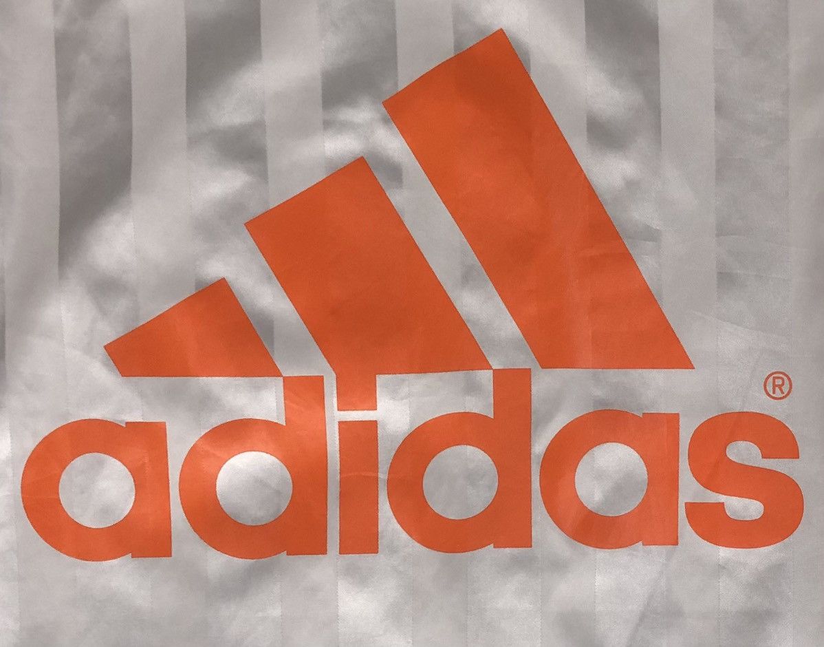 Adidas Vintage 90s Adidas Big Logo 3 Stripes Light Jacket Size US L / EU 52-54 / 3 - 12 Thumbnail