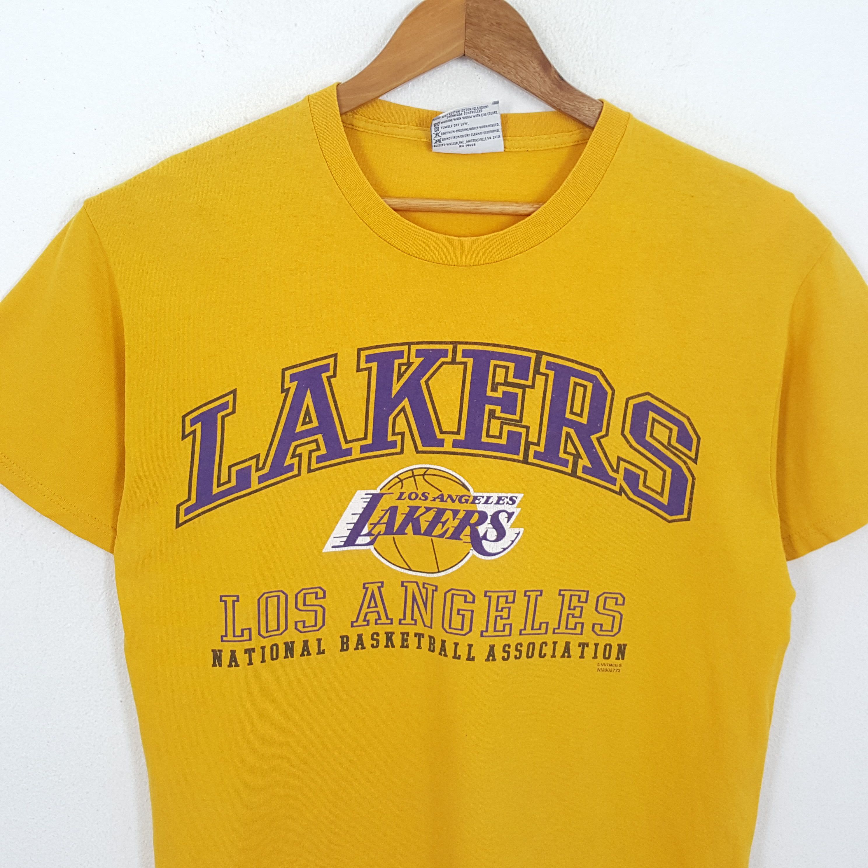 NBA × Vintage Vintage LOS ANGELES LAKERS American Basketball NBA T-Shirts Size US L / EU 52-54 / 3 - 2 Thumbnail