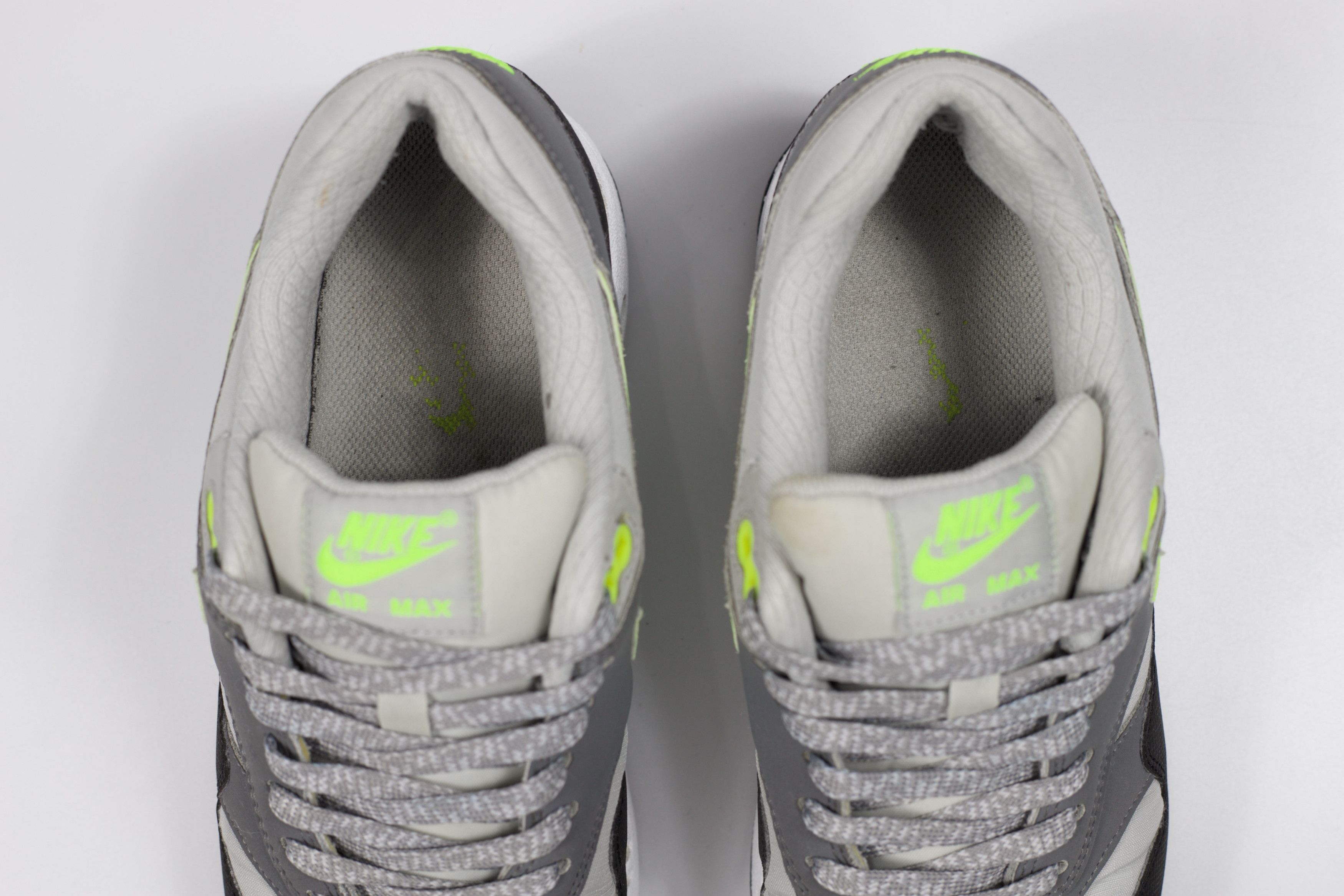 Nike 2013 Nike Air Max 1 Essential "Neon" Size US 7 / EU 40 - 13 Thumbnail