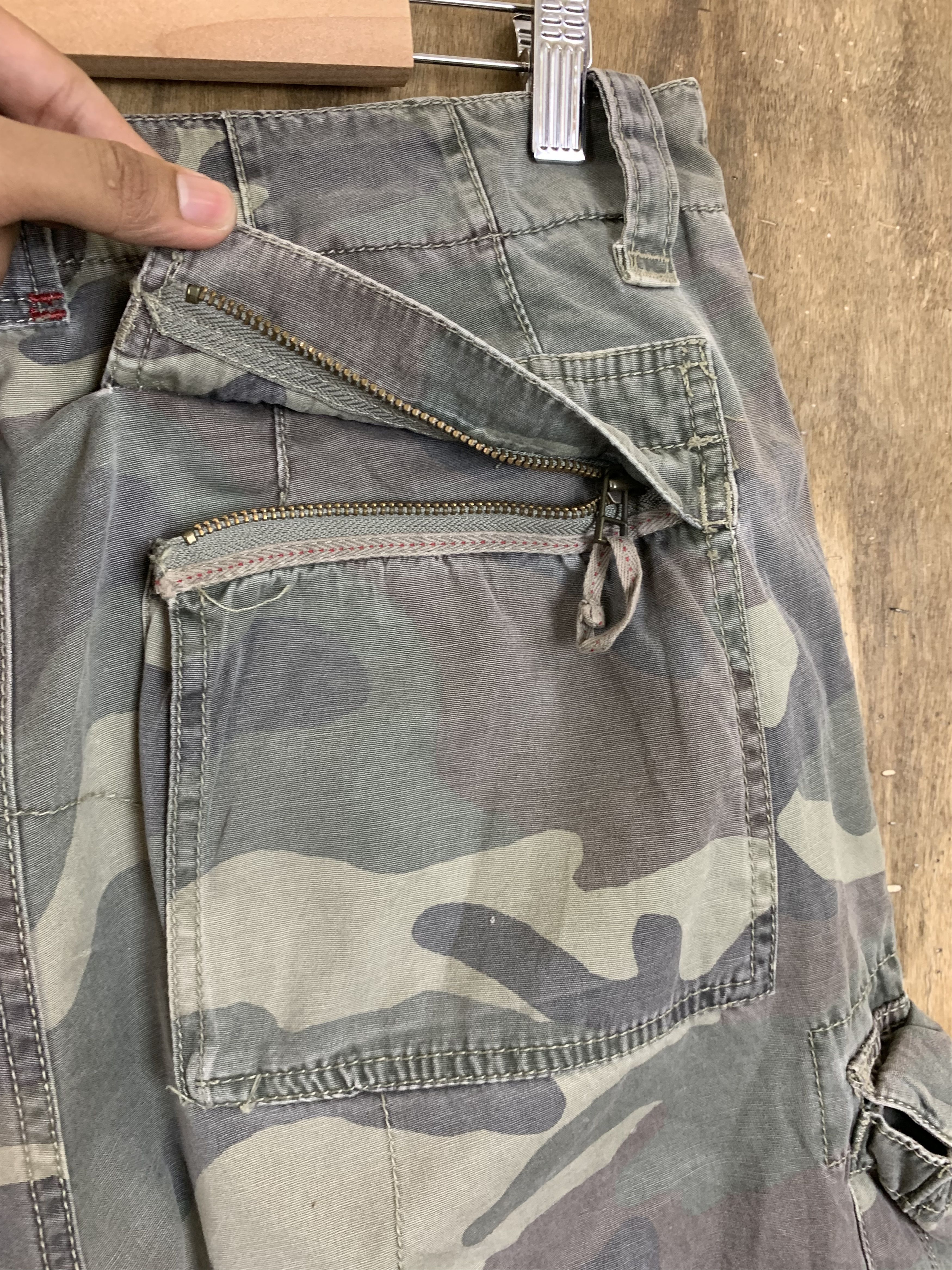 Other Cargo Gap Multipocket Army Military Big Pocket Pants Style Size US 31 - 16 Thumbnail