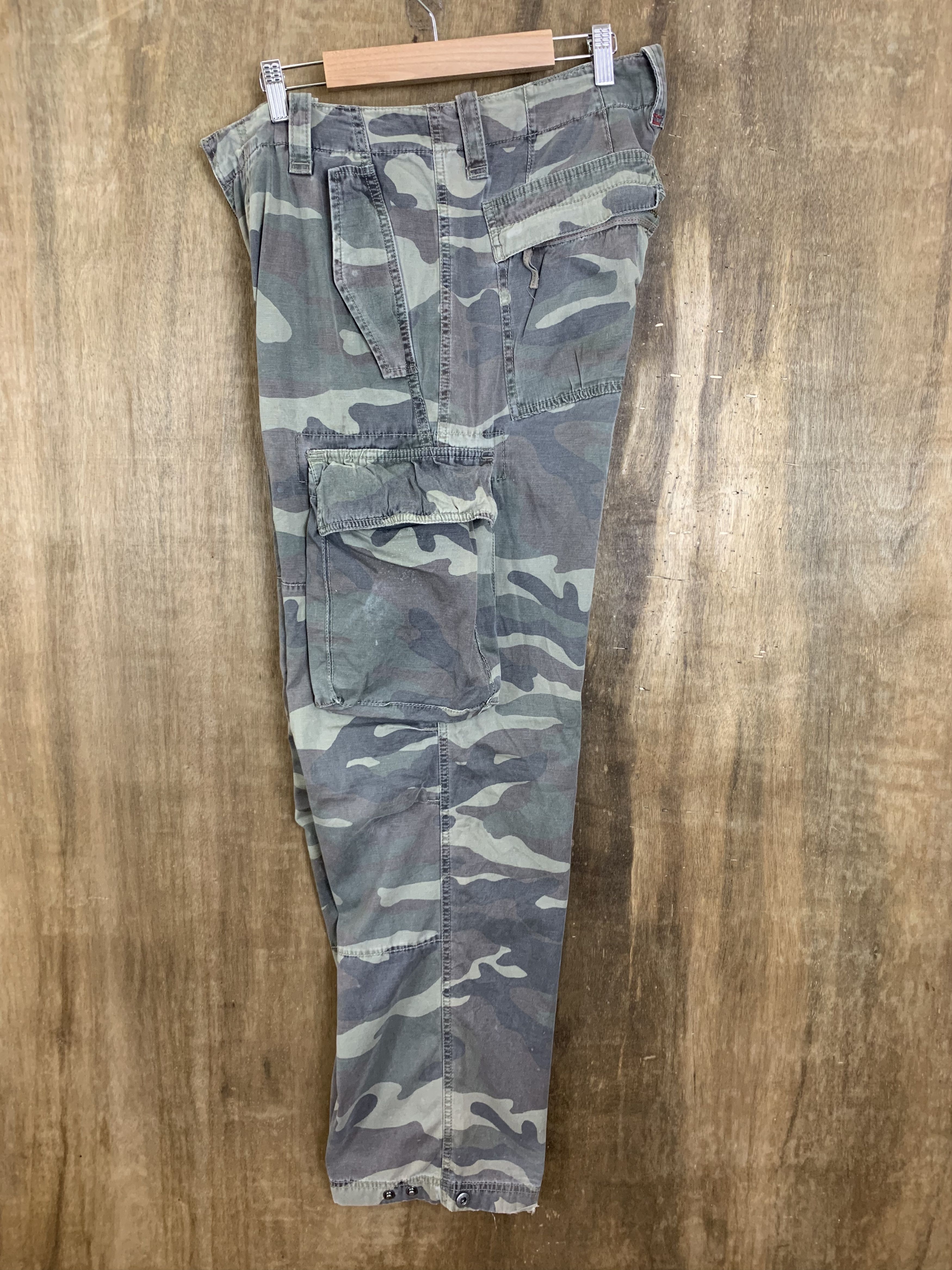 Other Cargo Gap Multipocket Army Military Big Pocket Pants Style Size US 31 - 18 Thumbnail