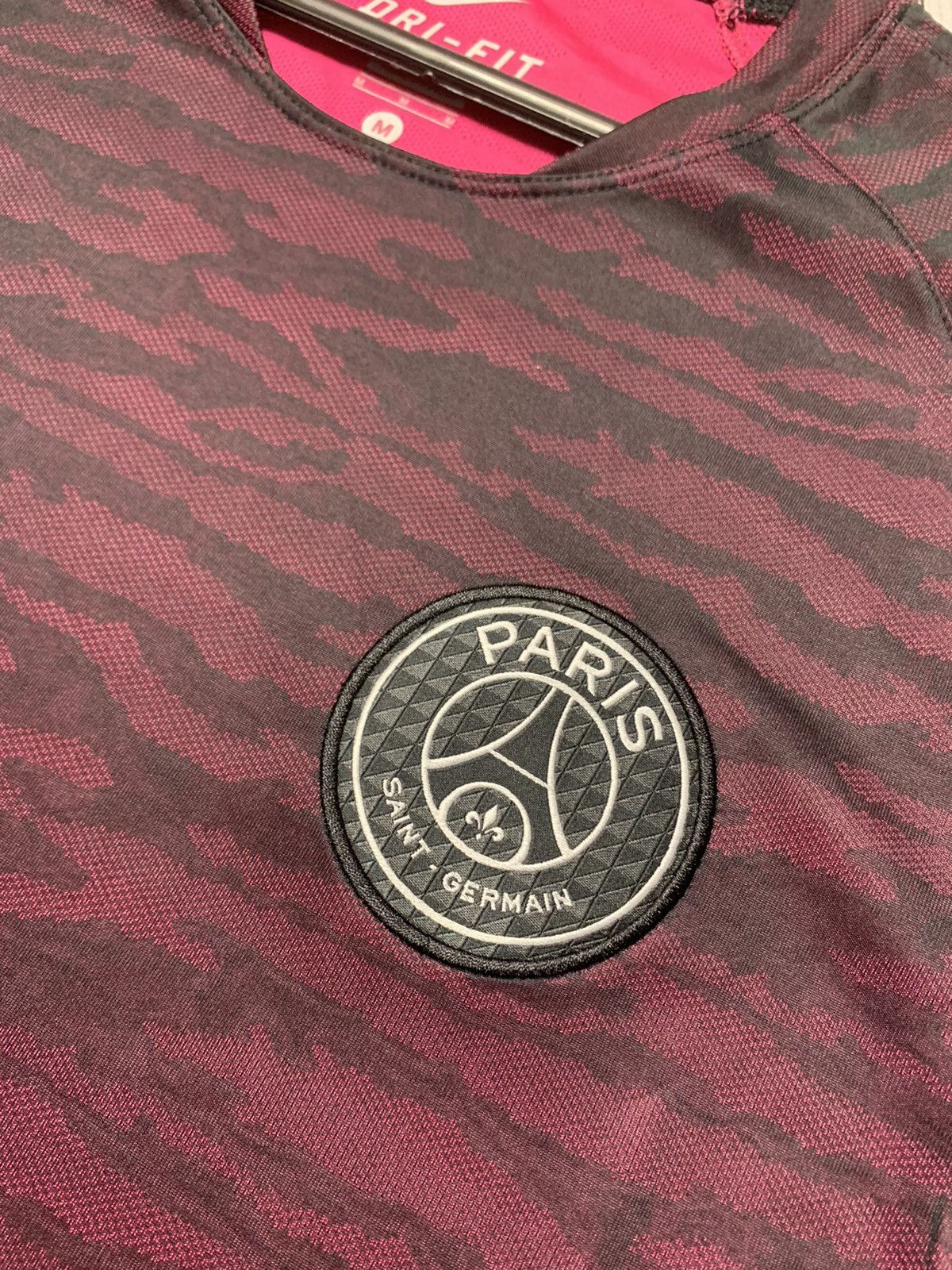 Paris Saint German Nike soccer Jersey PSG rare size M