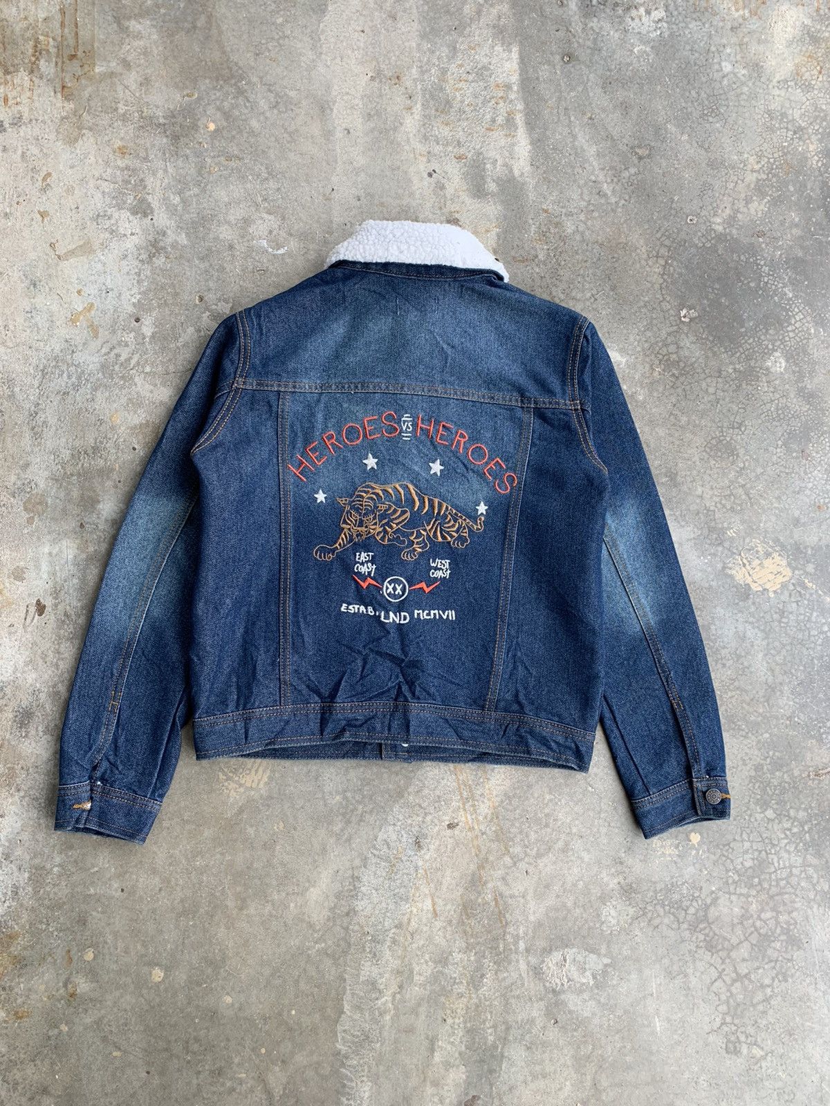 Denime EpicTread Tiger Embroided SukajanTrucker Jacket Neck Sherpa Size US S / EU 44-46 / 1 - 1 Thumbnail
