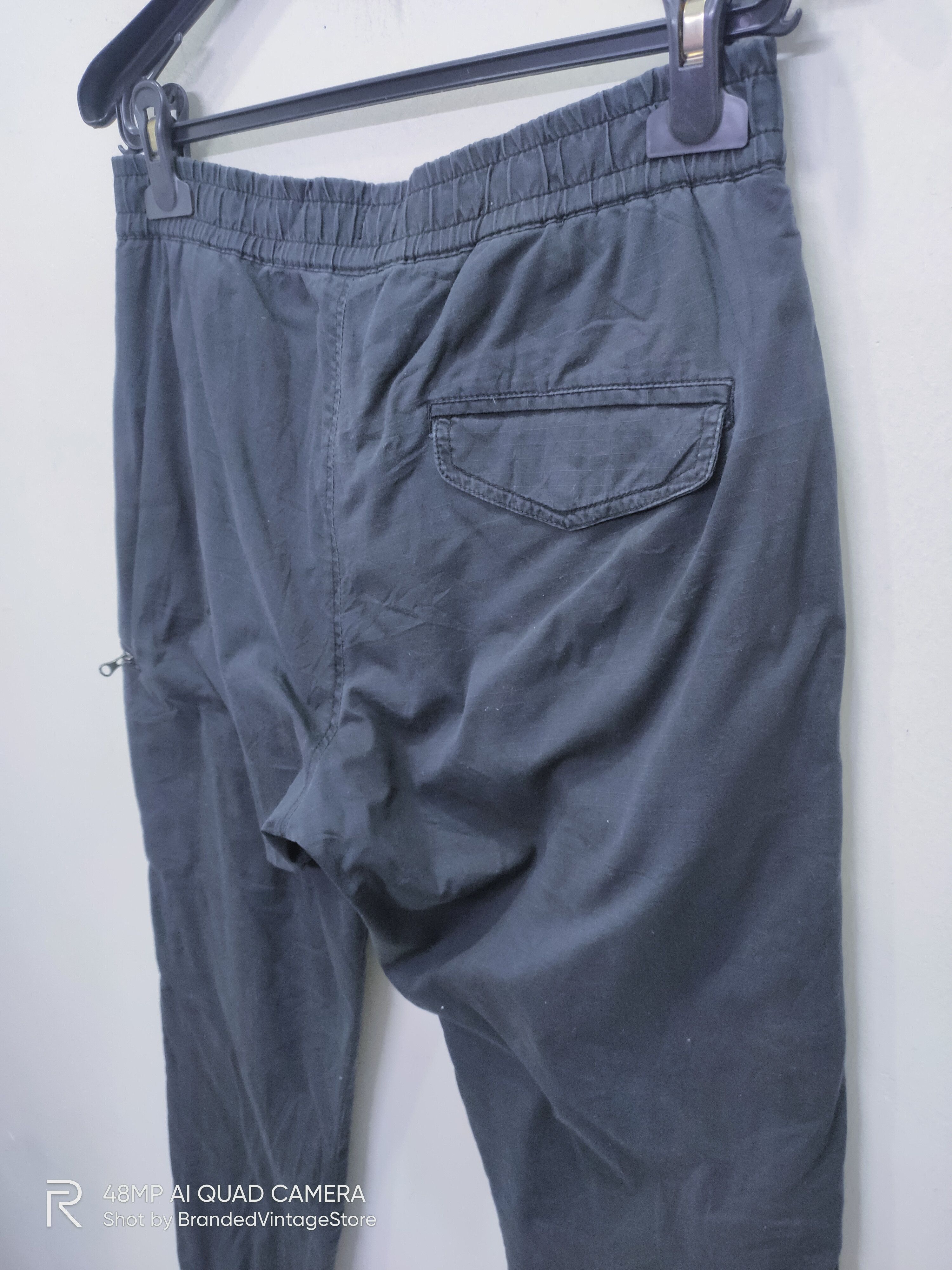 Bleach Goods × Uniqlo UNIQLO Fleece Inside Pullover Jogger Sweatpant Cargo Pants Size US 29 - 12 Thumbnail