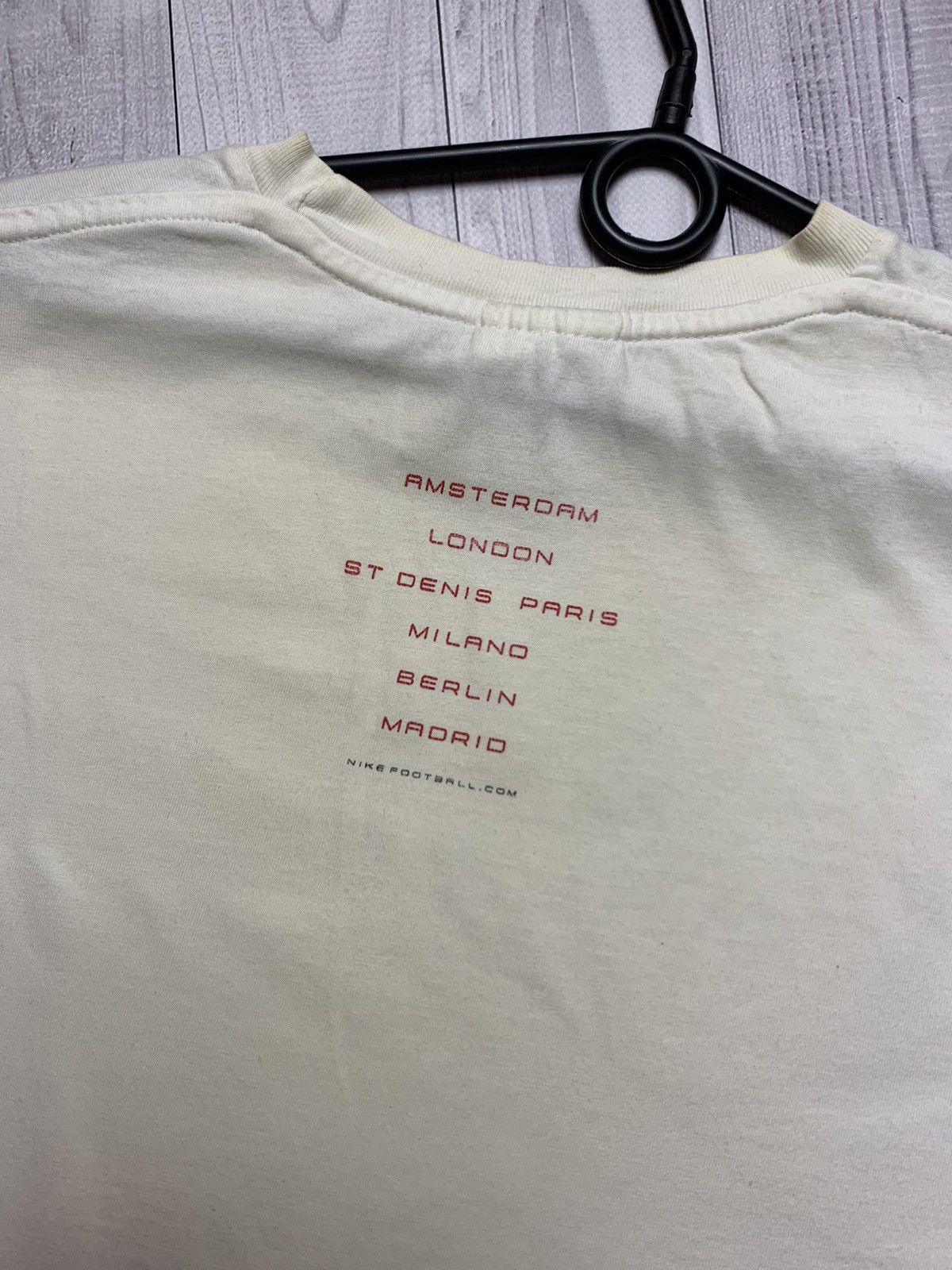 Nike × Vintage Vintage Nike Park tour tee size L logo swoosh size L Size US L / EU 52-54 / 3 - 6 Thumbnail