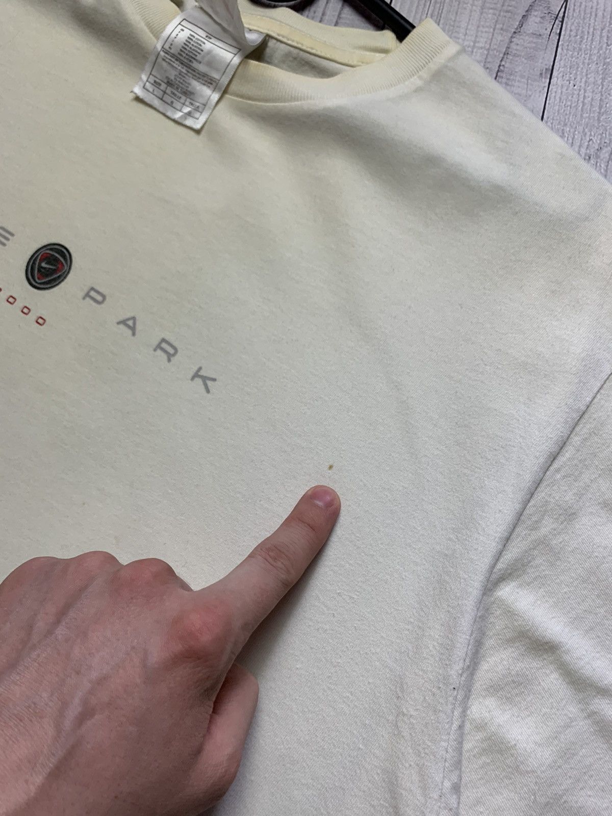Nike × Vintage Vintage Nike Park tour tee size L logo swoosh size L Size US L / EU 52-54 / 3 - 3 Thumbnail