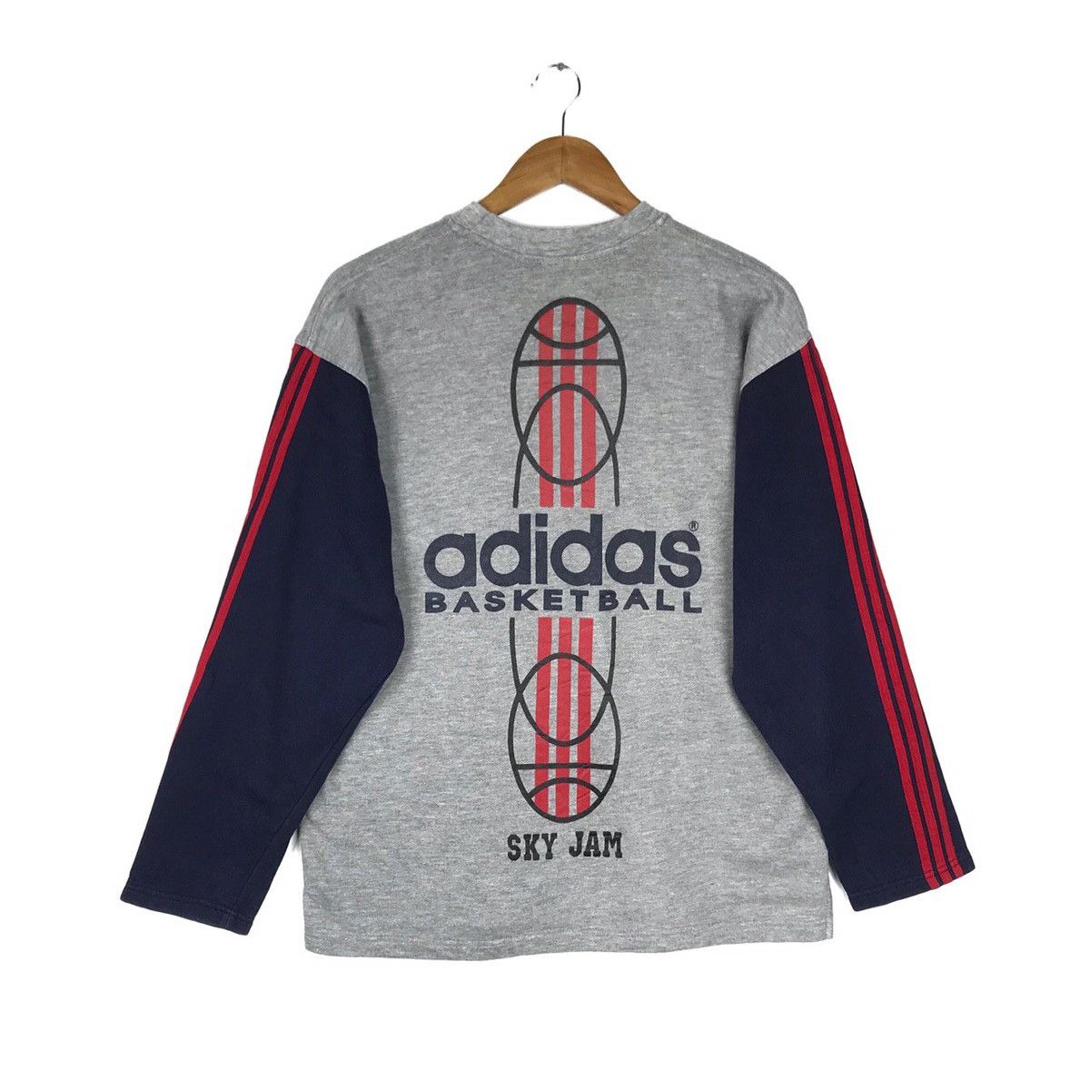 Adidas Adidas Three Stripe Basketball Sky Jam Crewneck Jumper Size US M / EU 48-50 / 2 - 5 Thumbnail