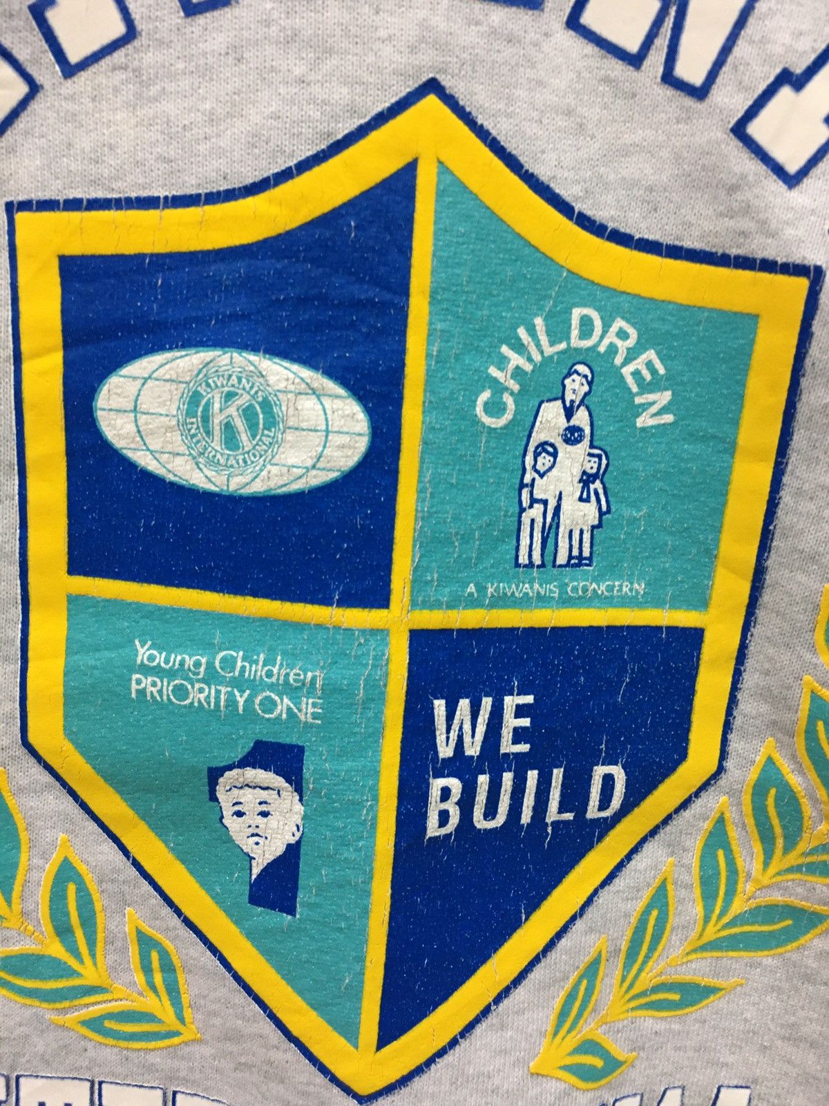 Fruit Of The Loom × Japanese Brand Vintage 90s Kiwanis international Sweatshirt Size US L / EU 52-54 / 3 - 4 Thumbnail