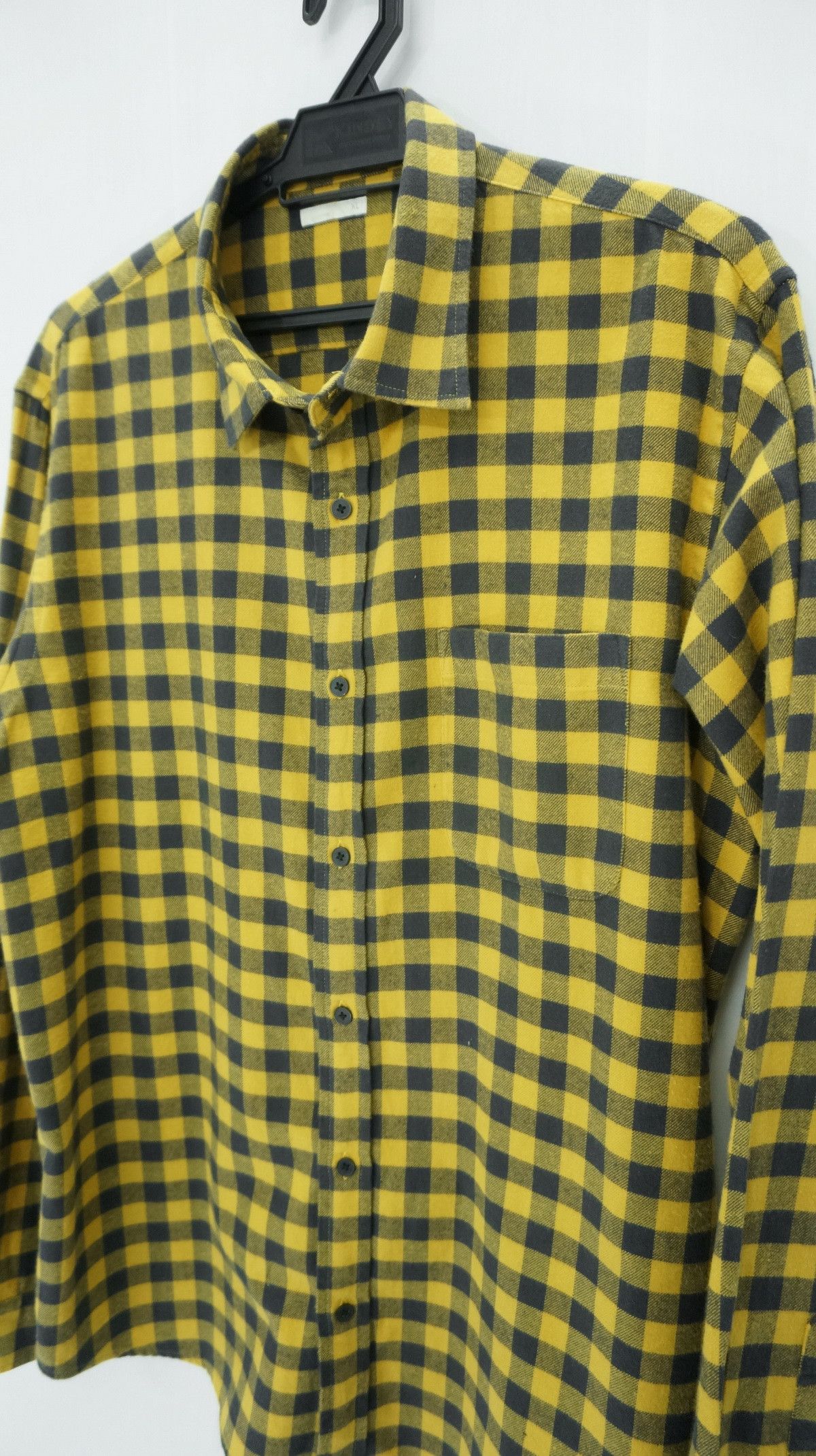 image of Gu Plaid Check Flannel Long Sleve Button Ups in Yellow Dark Grey, Men's (Size Large)