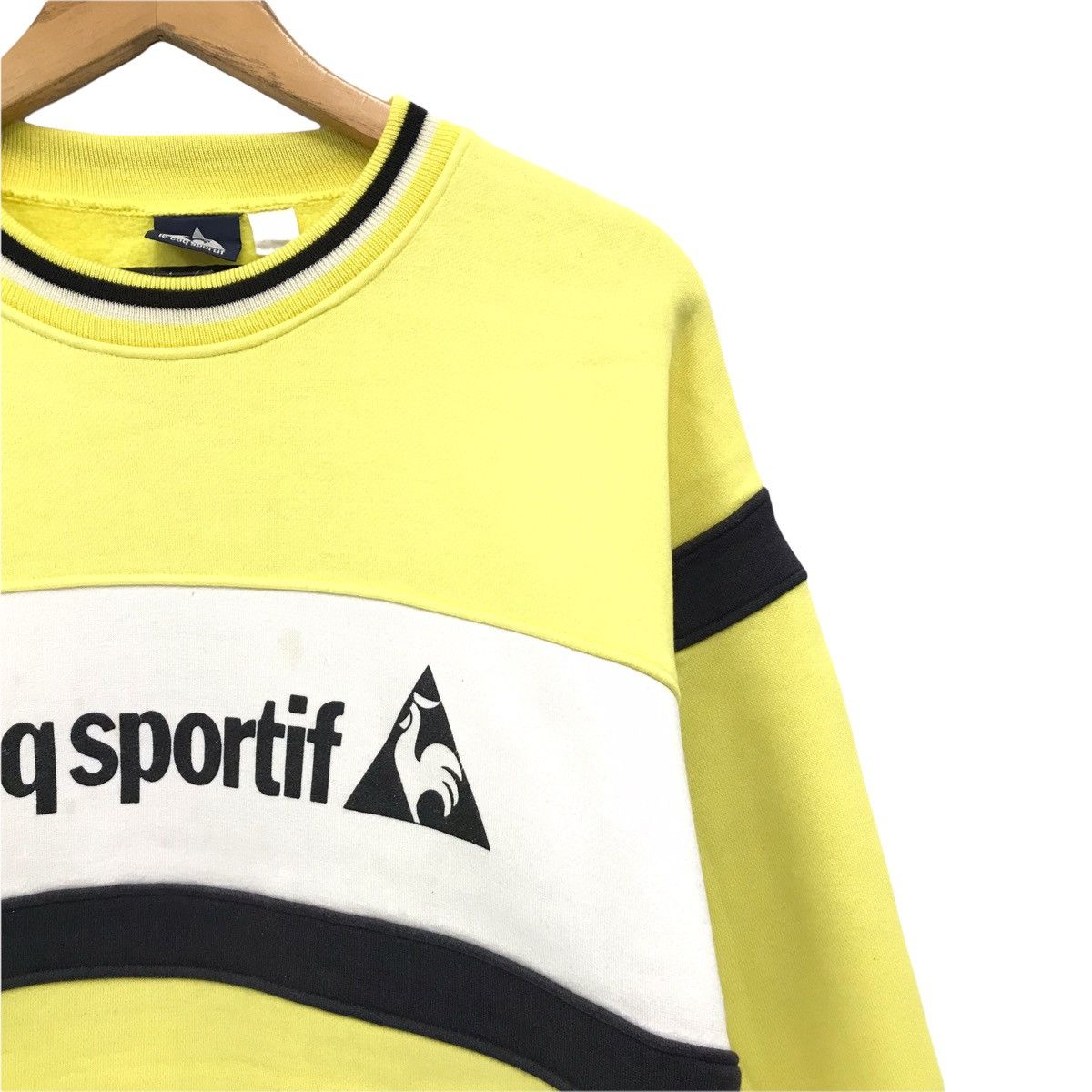 Le Coq Sportif × Sports Specialties × Vintage Vintage Le Coq Sportif Big Logo Sweatshirt Size US M / EU 48-50 / 2 - 4 Thumbnail