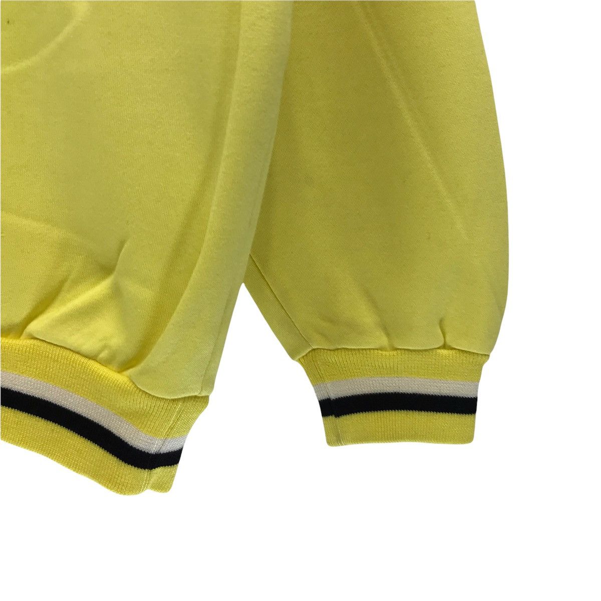 Le Coq Sportif × Sports Specialties × Vintage Vintage Le Coq Sportif Big Logo Sweatshirt Size US M / EU 48-50 / 2 - 5 Thumbnail