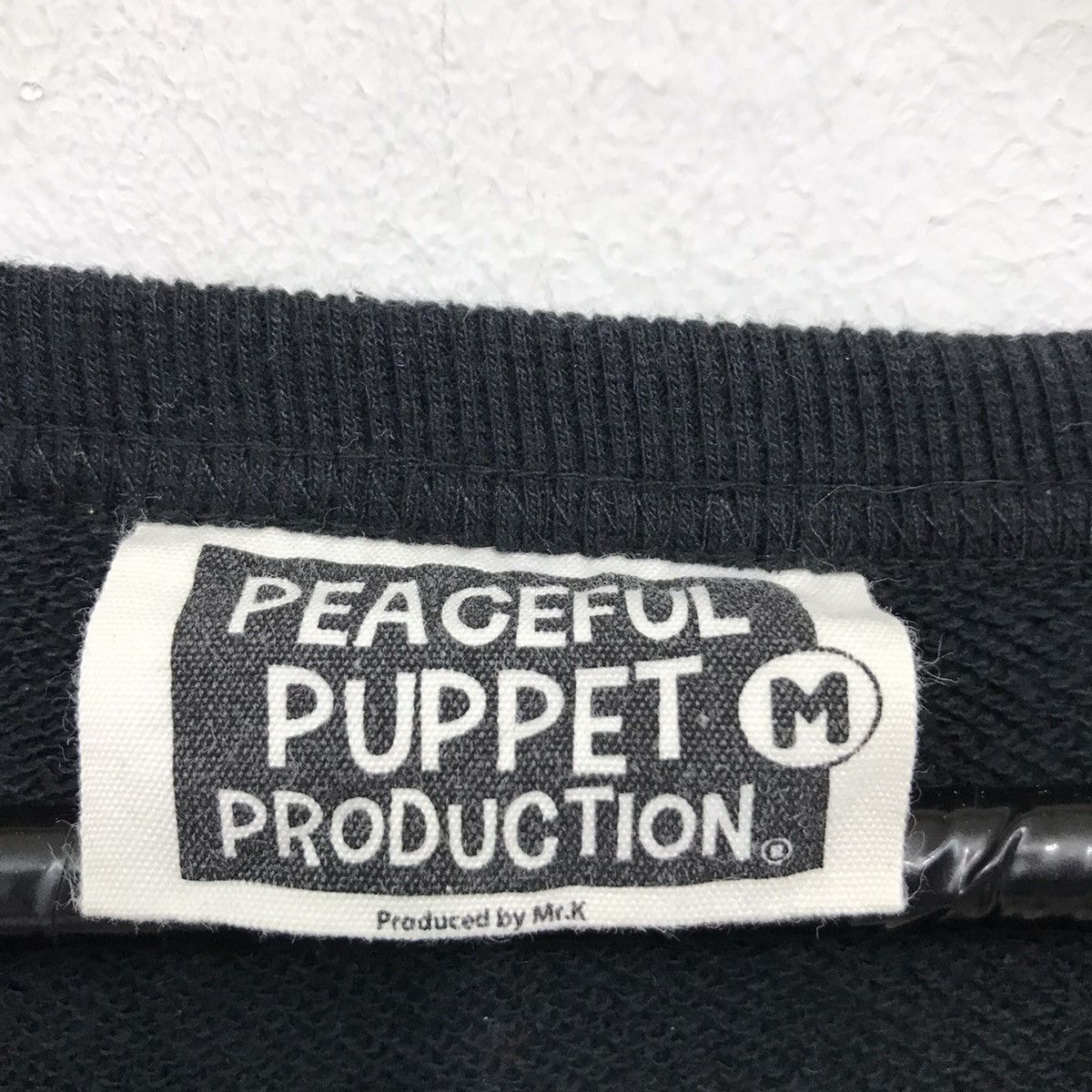 Japanese Brand × Vintage RARE!!! Vintage Peaceful Puppet Production Sweatshirt Size US S / EU 44-46 / 1 - 6 Thumbnail