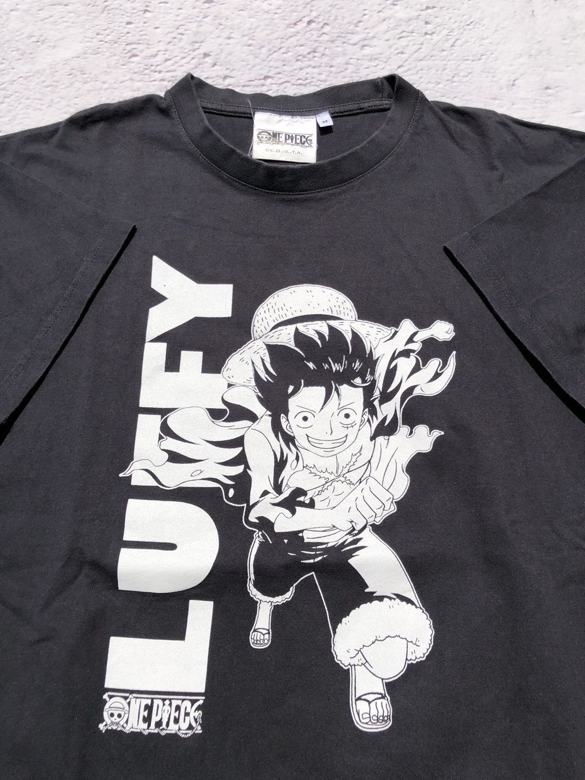 Anime Vintage 2000s One Piece Monkey D Luffy Pirate King Tee Size US L / EU 52-54 / 3 - 3 Thumbnail