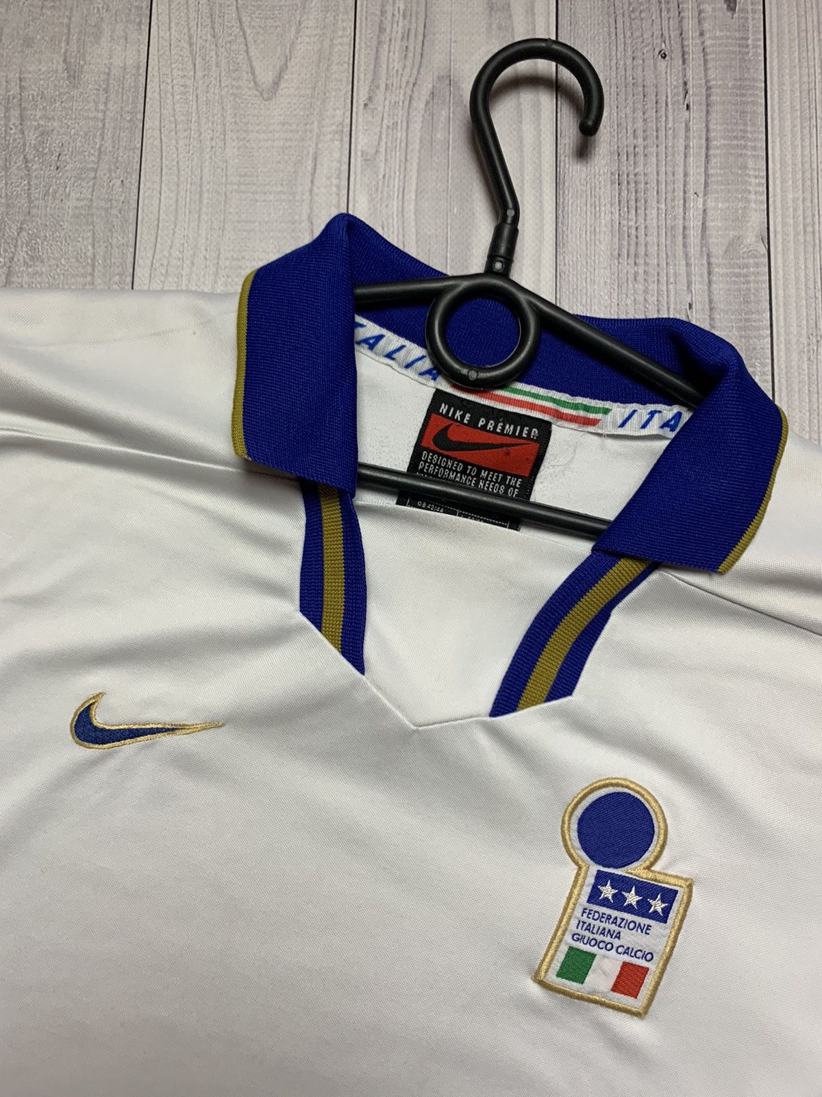 Nike × Vintage Vintage soccer jersey Nike Italy size M/L Size US M / EU 48-50 / 2 - 2 Thumbnail