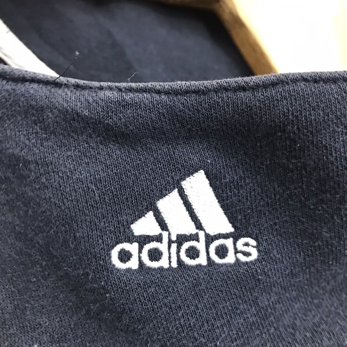 Adidas × Vintage Vintage Adidas Sweatshirt Pullover Jumper Size US M / EU 48-50 / 2 - 5 Thumbnail