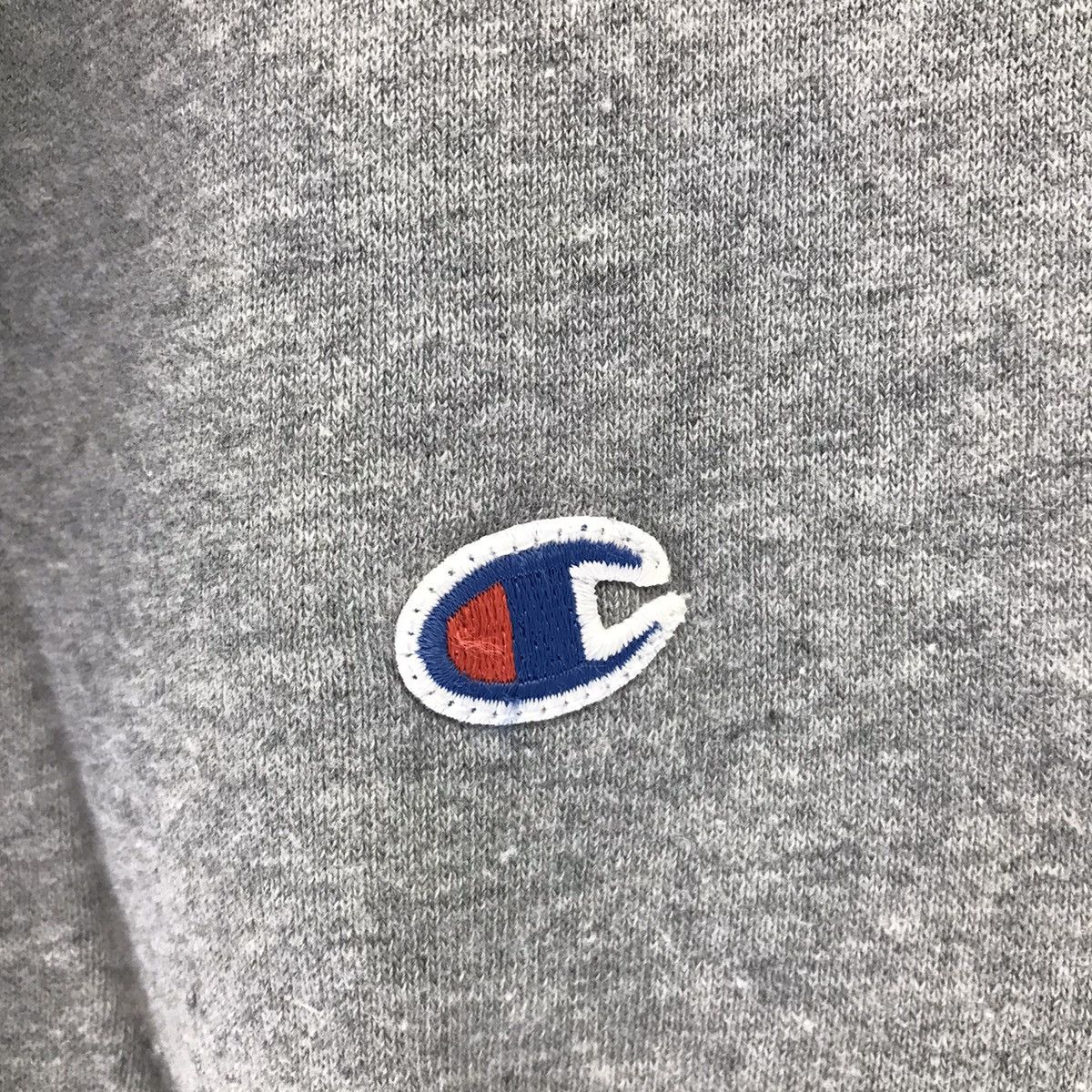Champion × Vintage Vintage Champion Small Logo Sweatshirt Size US M / EU 48-50 / 2 - 5 Thumbnail