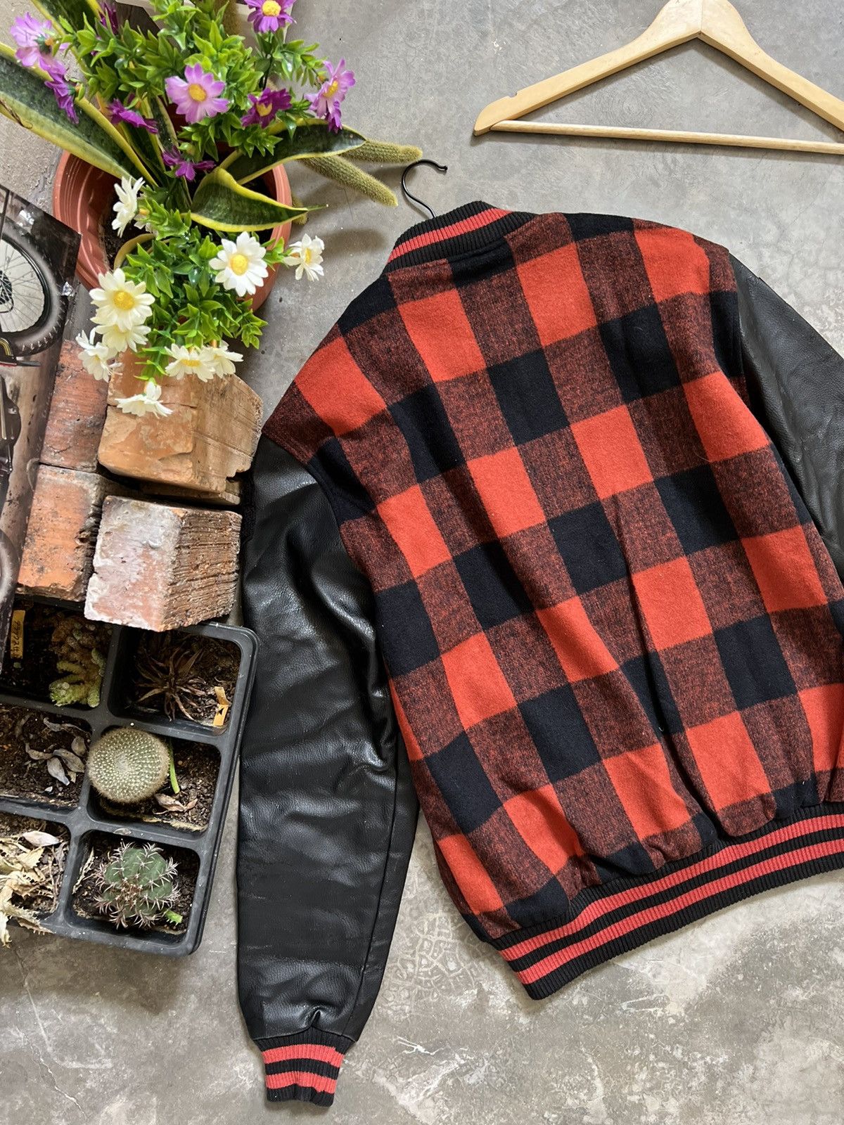 Japanese Brand STEALS 🏴‍☠️ Japanese Wool Varsity Jacket Size US M / EU 48-50 / 2 - 6 Thumbnail