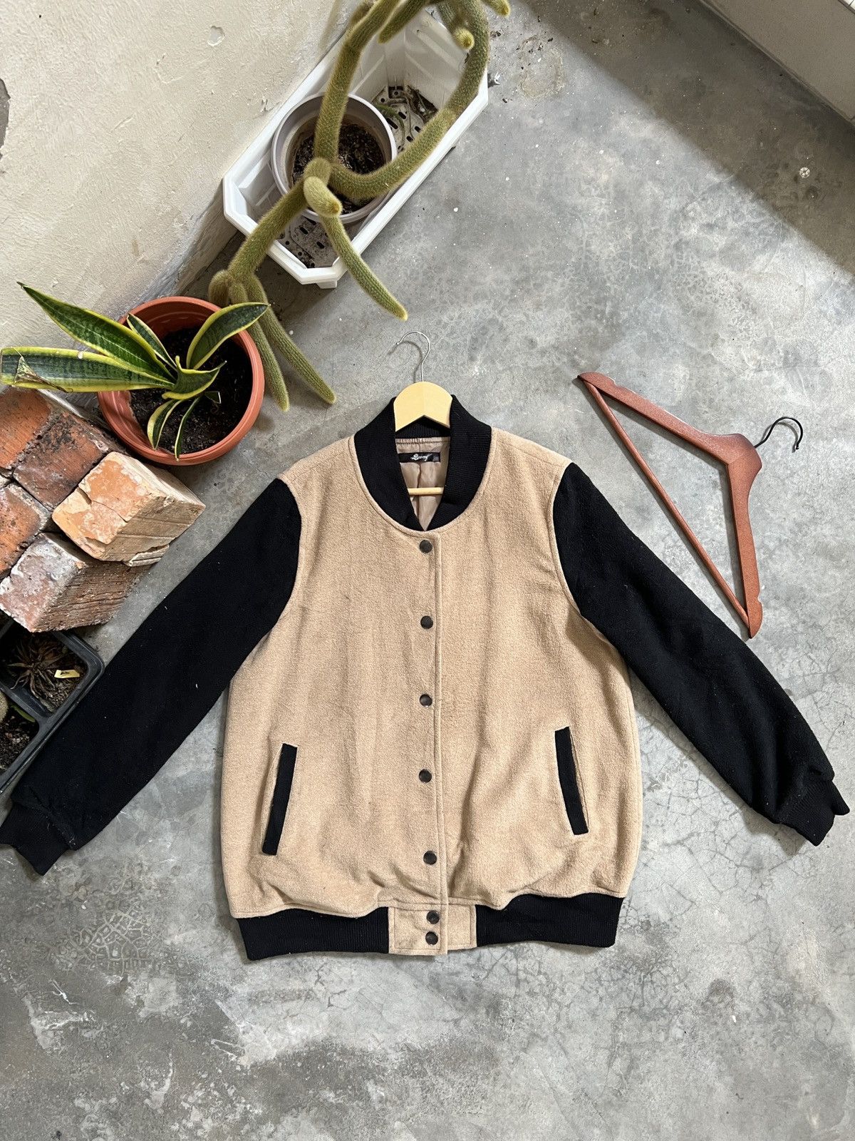 Japanese Brand × Vintage STEALS 🏴‍☠️ Sureve Japanese Wool Beggy Varsity Jacket Size US L / EU 52-54 / 3 - 1 Thumbnail