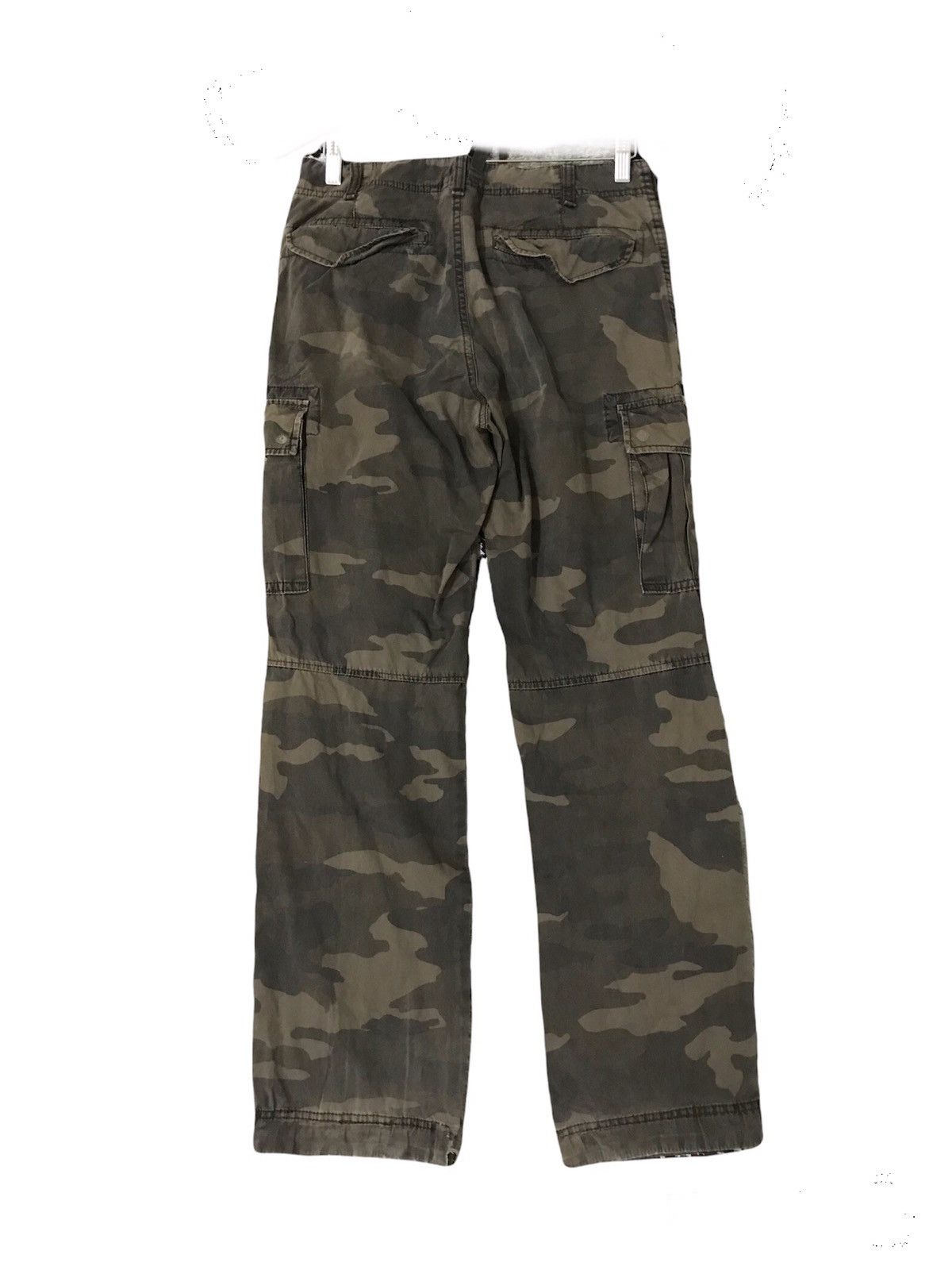 Japanese Brand Vintage Uniqlo Camo Army Green Straight Cut Cargo Pants Size US 31 - 2 Thumbnail