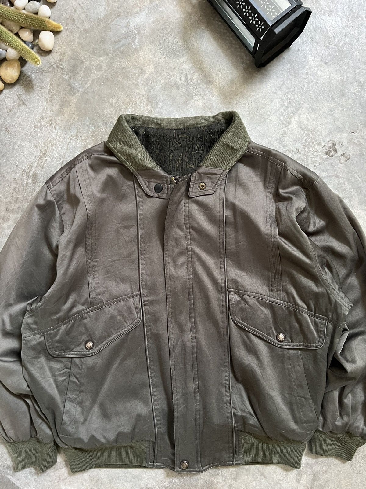 Vintage VINTAGE 🏴‍☠️ Japanese Pattern Riversible Bomber Jacket Size US M / EU 48-50 / 2 - 15 Thumbnail