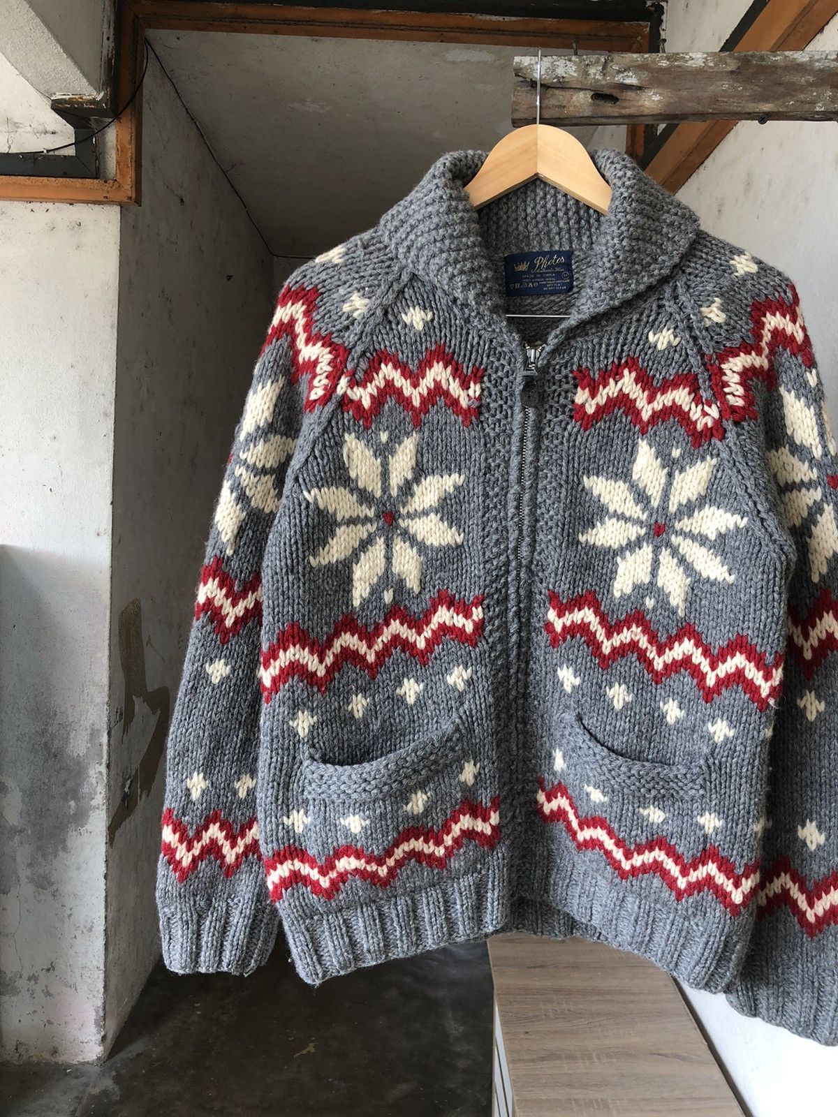 Japanese Brand Vintage Photos Authentic Wear Knit Virgin Wool Winter Jacket Size US M / EU 48-50 / 2 - 3 Thumbnail