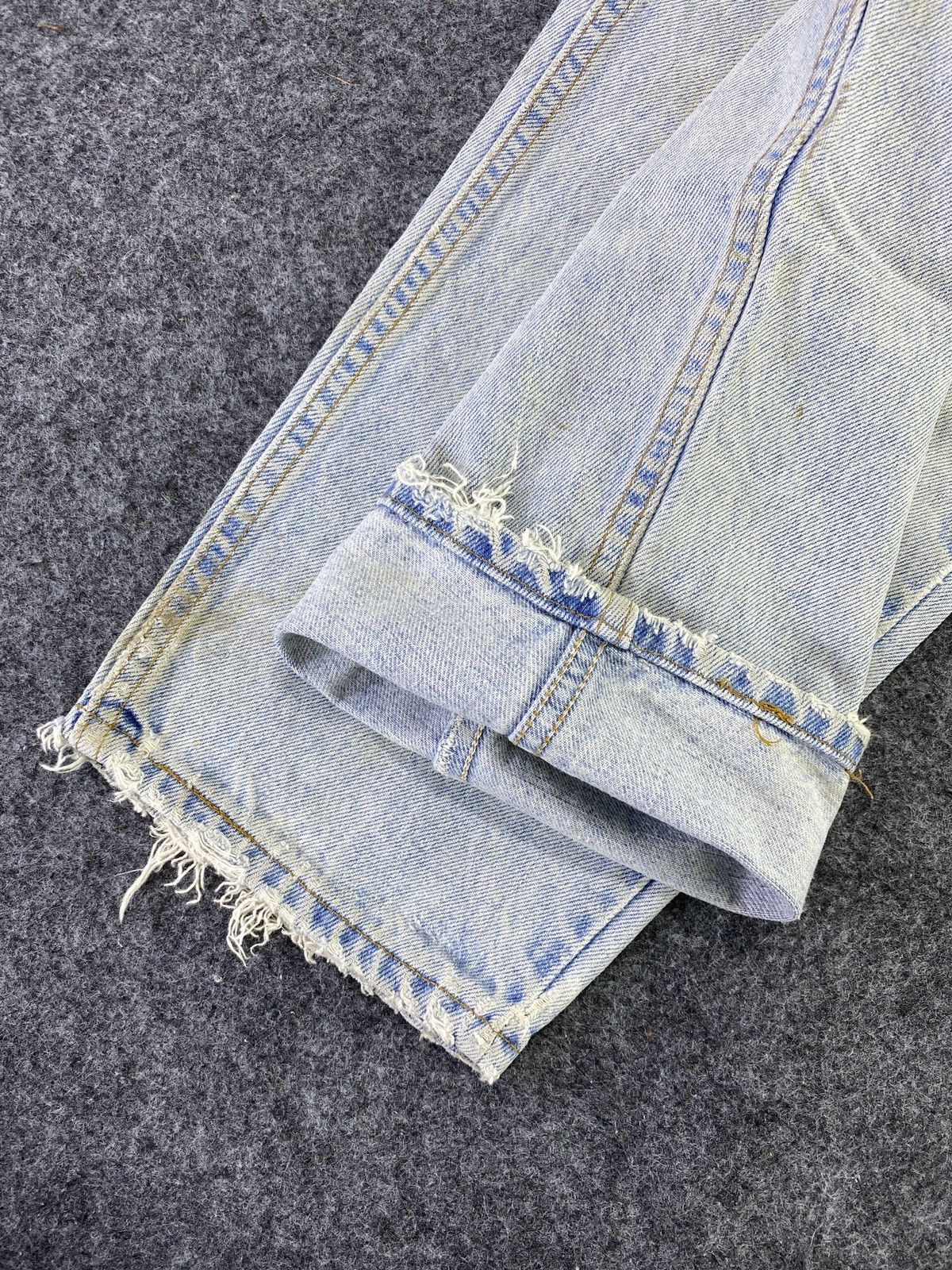 Levi's 90s Vintage Levi's 560 Jeans Blue Wash 33x32 - J771 Size US 33 - 7 Thumbnail
