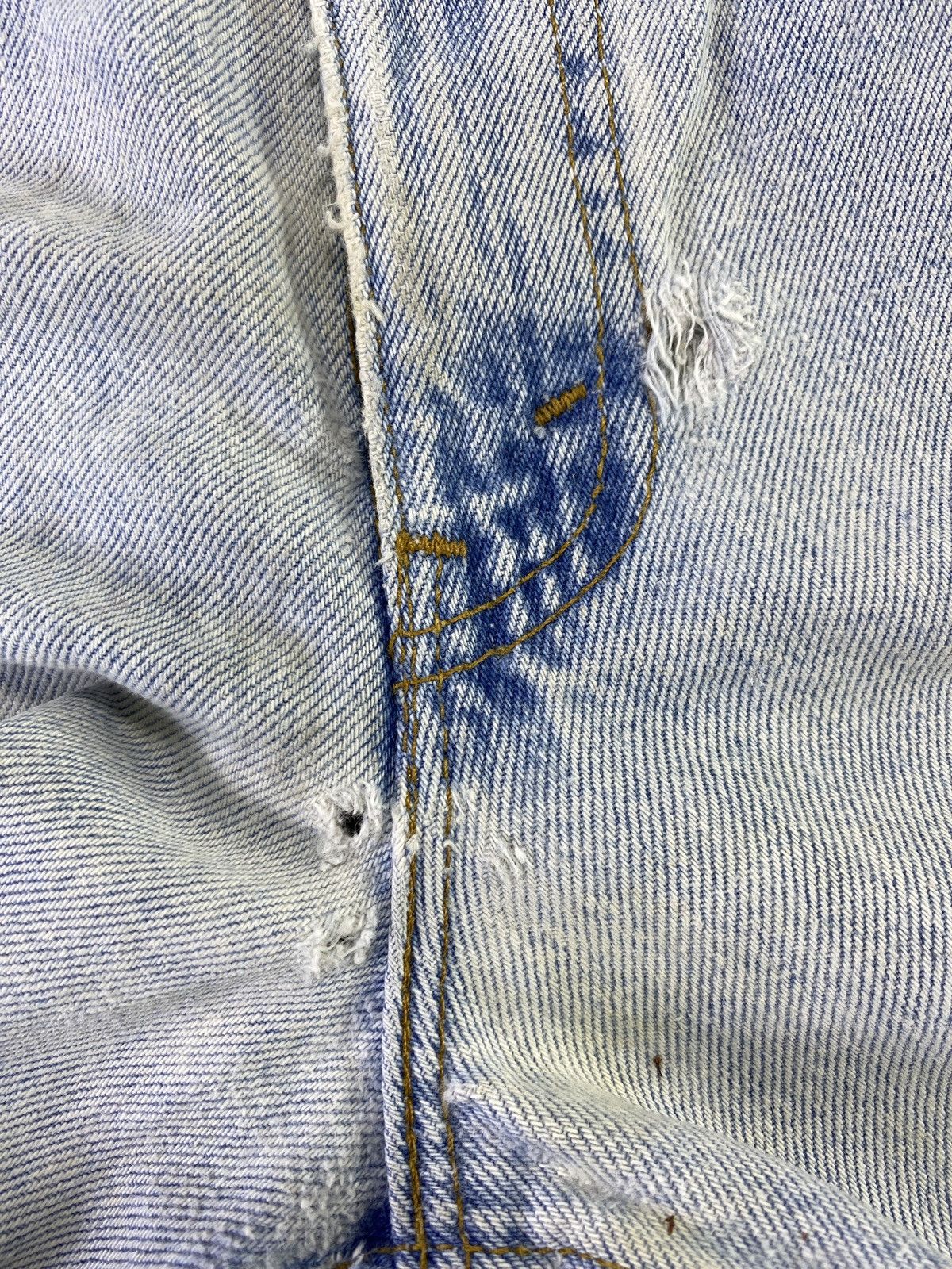Levi's 90s Vintage Levi's 560 Jeans Blue Wash 33x32 - J771 Size US 33 - 10 Thumbnail