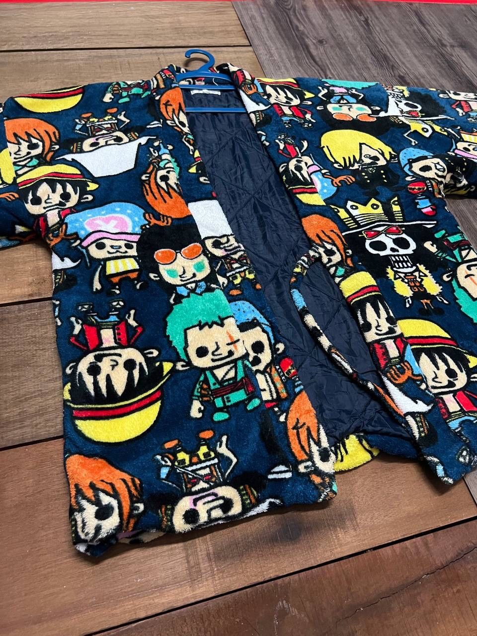 Anime VINTAGE KIMONO FULLPRINT ANIME ONE PIECE Size US M / EU 48-50 / 2 - 3 Thumbnail