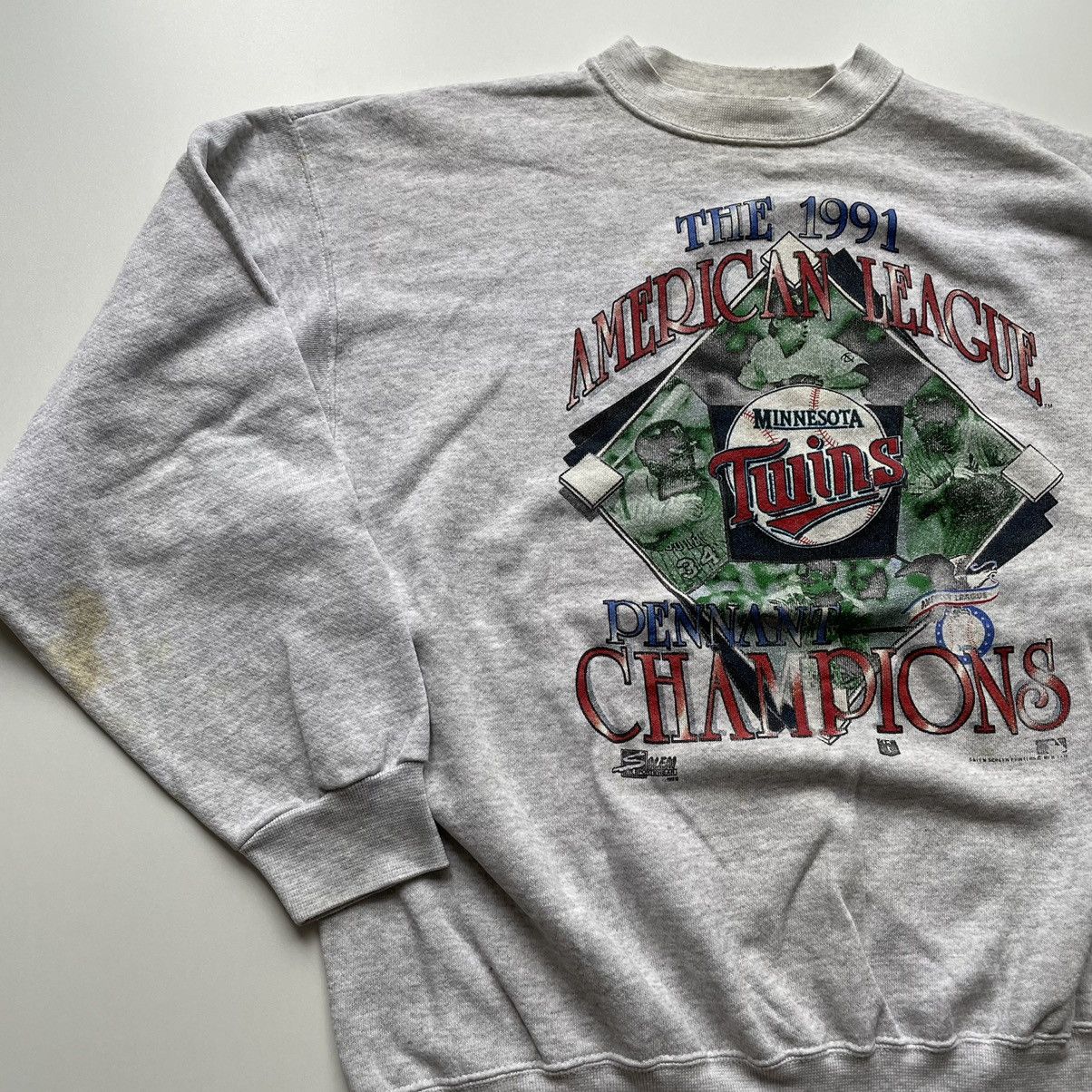 MLB Vintage 1991 Minnesota Twins World Series Champions Crewneck Size US M / EU 48-50 / 2 - 2 Thumbnail