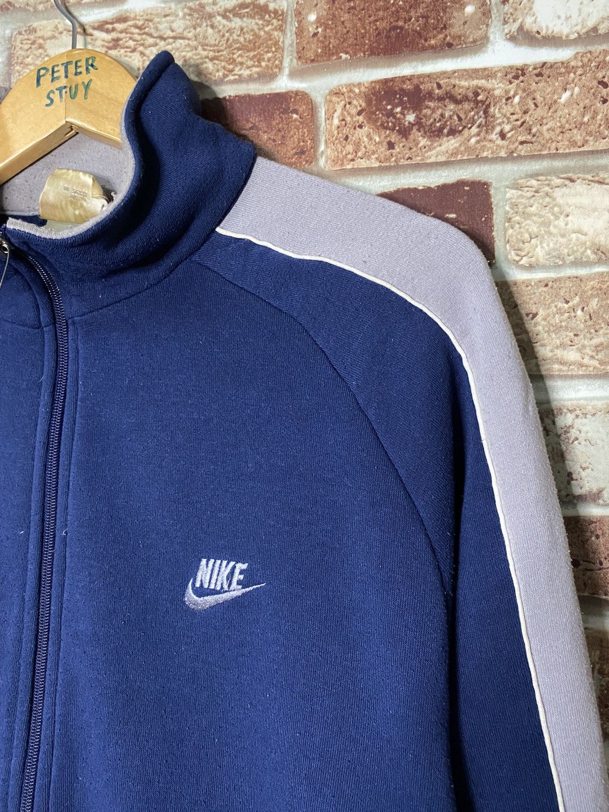 Nike × Vintage VINTAGE NIKE SWEATER FULL ZIPPER SMALL LOGO EMBROIDERED Size US L / EU 52-54 / 3 - 5 Thumbnail