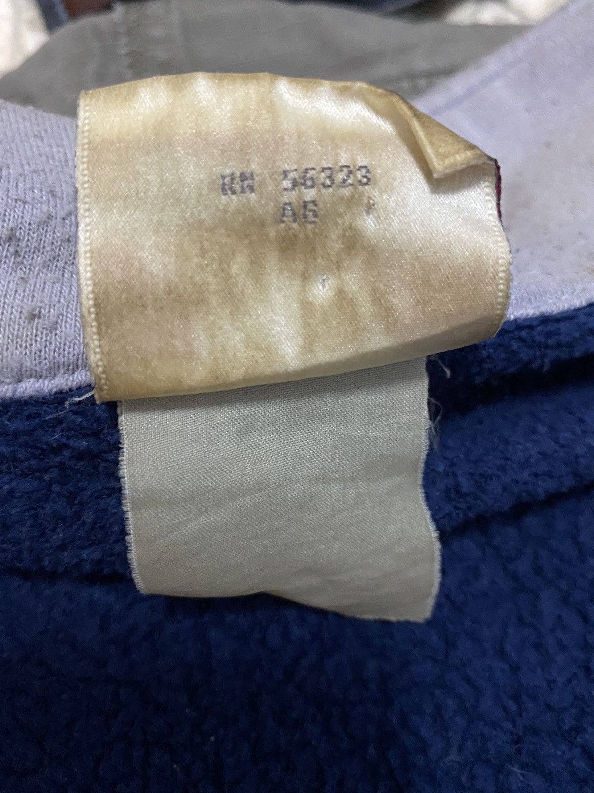 Nike × Vintage VINTAGE NIKE SWEATER FULL ZIPPER SMALL LOGO EMBROIDERED Size US L / EU 52-54 / 3 - 11 Thumbnail