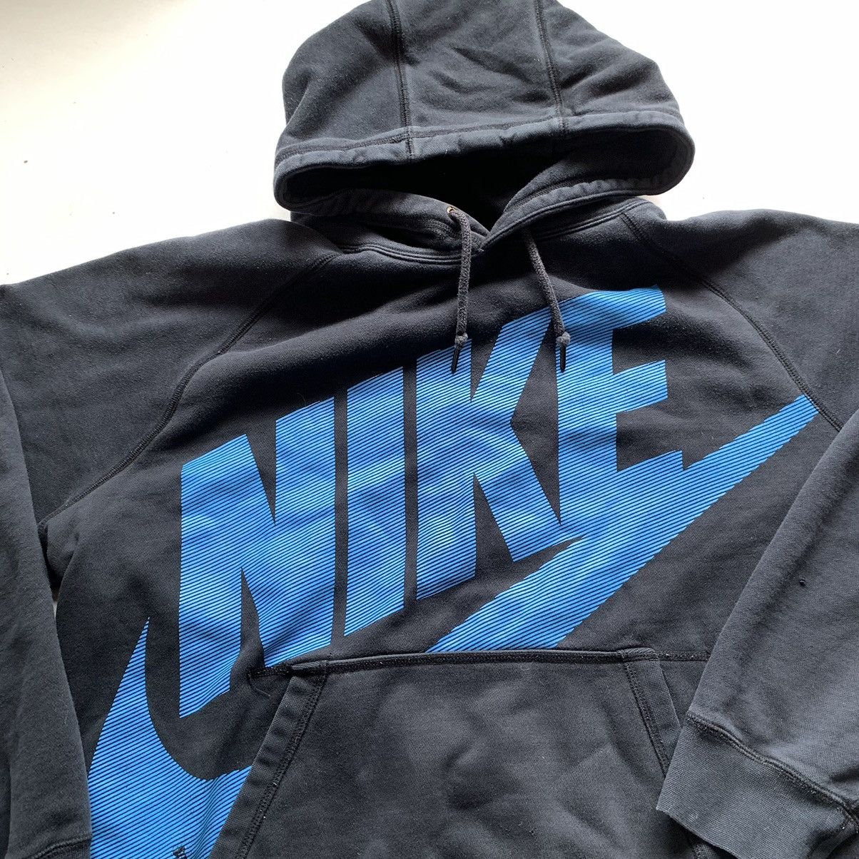 Nike Vintage 2000s Nike Big Swoosh Graphic Pullover Hoodie XL Size US XL / EU 56 / 4 - 2 Thumbnail