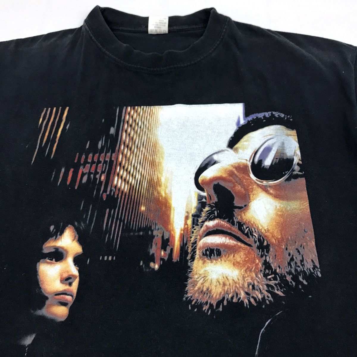 Vintage Rare LEON THE PROFESSIONAL Killer movie Europe Promo t-shirt Size US M / EU 48-50 / 2 - 2 Thumbnail