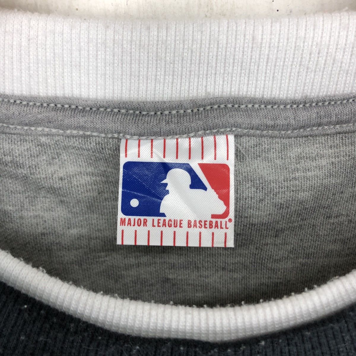 MLB NEW YORK YANKEES by Silver Ox Crew Neck Sweatshirt #2579-91 Size US M / EU 48-50 / 2 - 3 Thumbnail