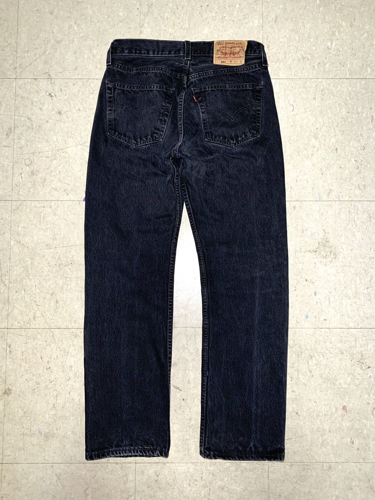 Levi's × Vintage Vintage Levi's 501 Faded Black Denim Jeans 29x28 Made In USA Size US 29 - 4 Thumbnail