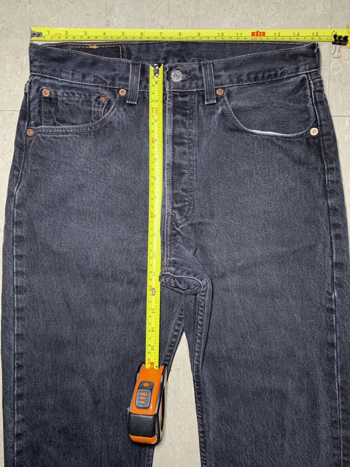 Levi's × Vintage Vintage Levi's 501 Faded Black Denim Jeans 29x28 Made In USA Size US 29 - 8 Thumbnail