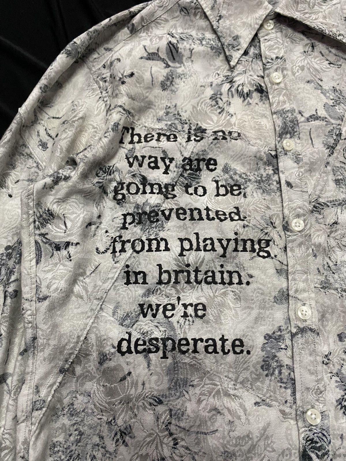 Obelisk 2000s EDGE RUPERT Tapestry rose POEM fringe hagi shirt Size US M / EU 48-50 / 2 - 4 Thumbnail