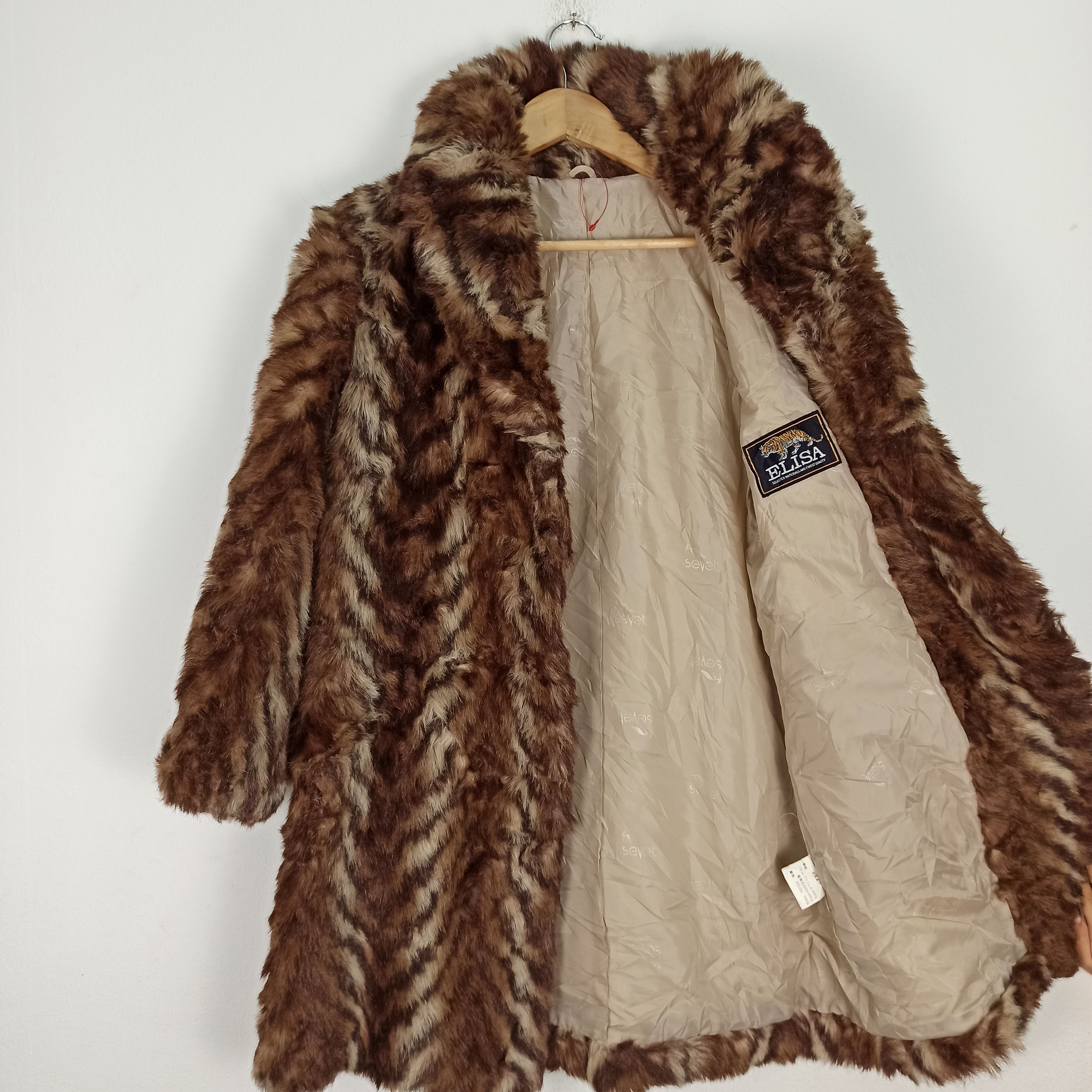 Japanese Brand 🔥RARE🔥 VINTAGE ELISA FUR JACKET NICE DESIGN TIGER JAPANESE Size US M / EU 48-50 / 2 - 5 Thumbnail