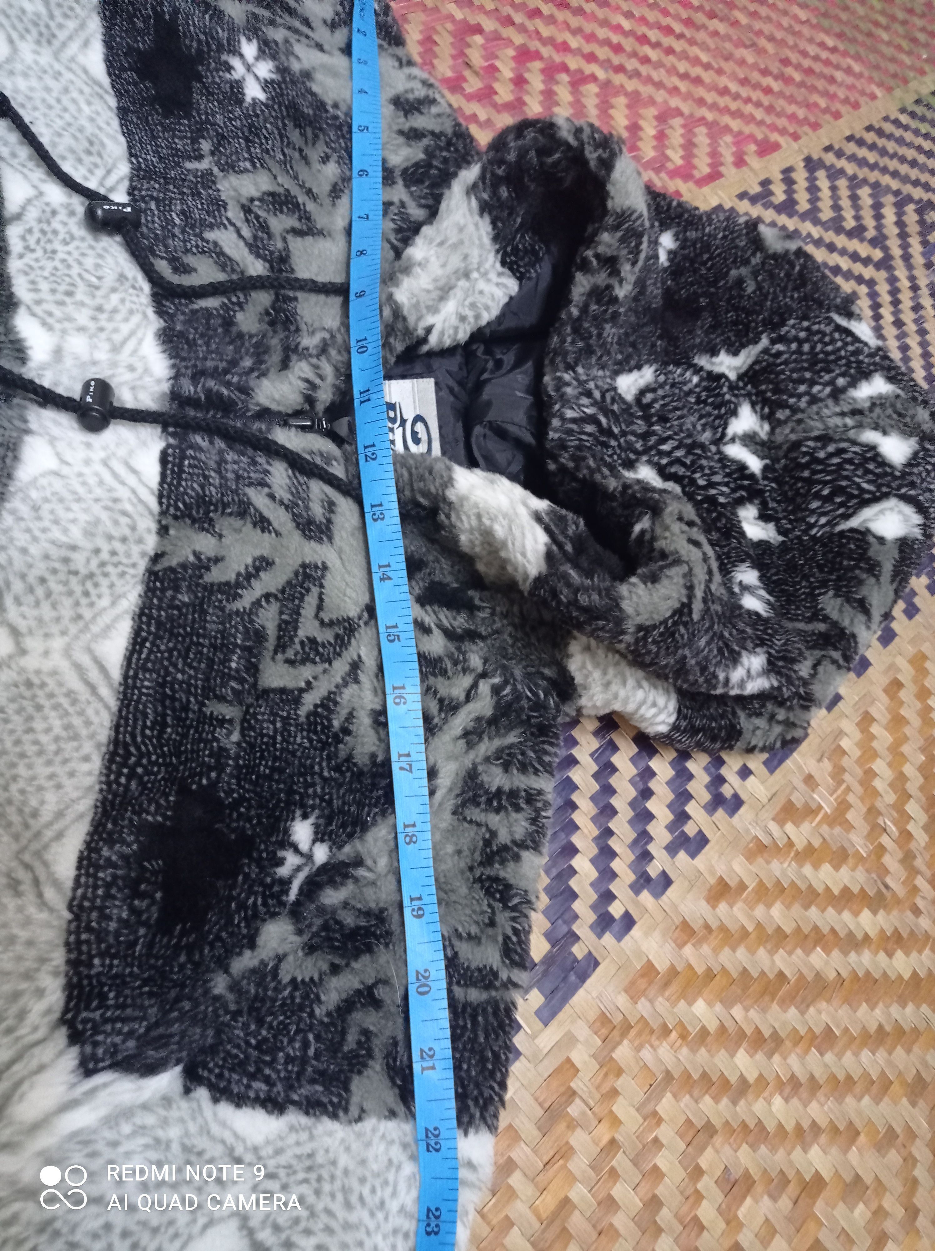 Japanese Brand Vintage Hawaii Piko fleece hooded size L Size US L / EU 52-54 / 3 - 16 Thumbnail