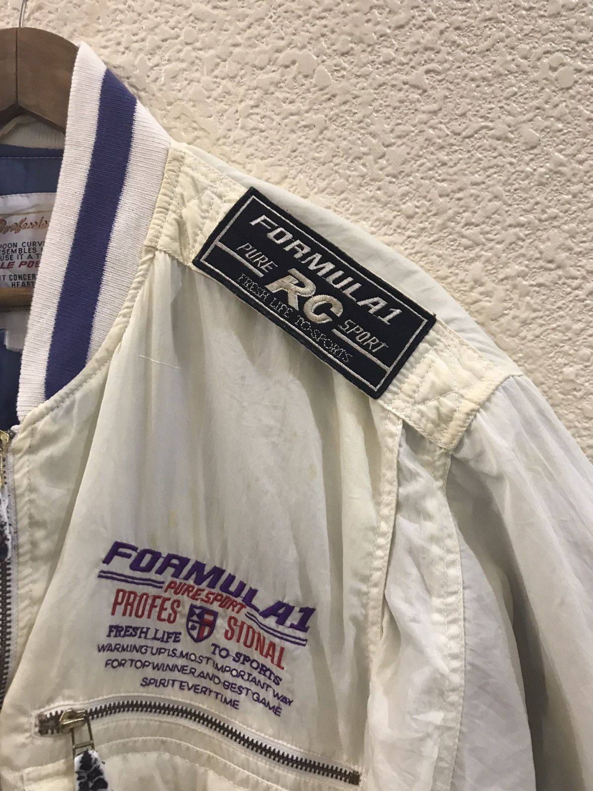 Japanese Brand FORMULA 1 PURE SPORT PROFESSIONAL BOMBER JACKET Size US L / EU 52-54 / 3 - 7 Thumbnail