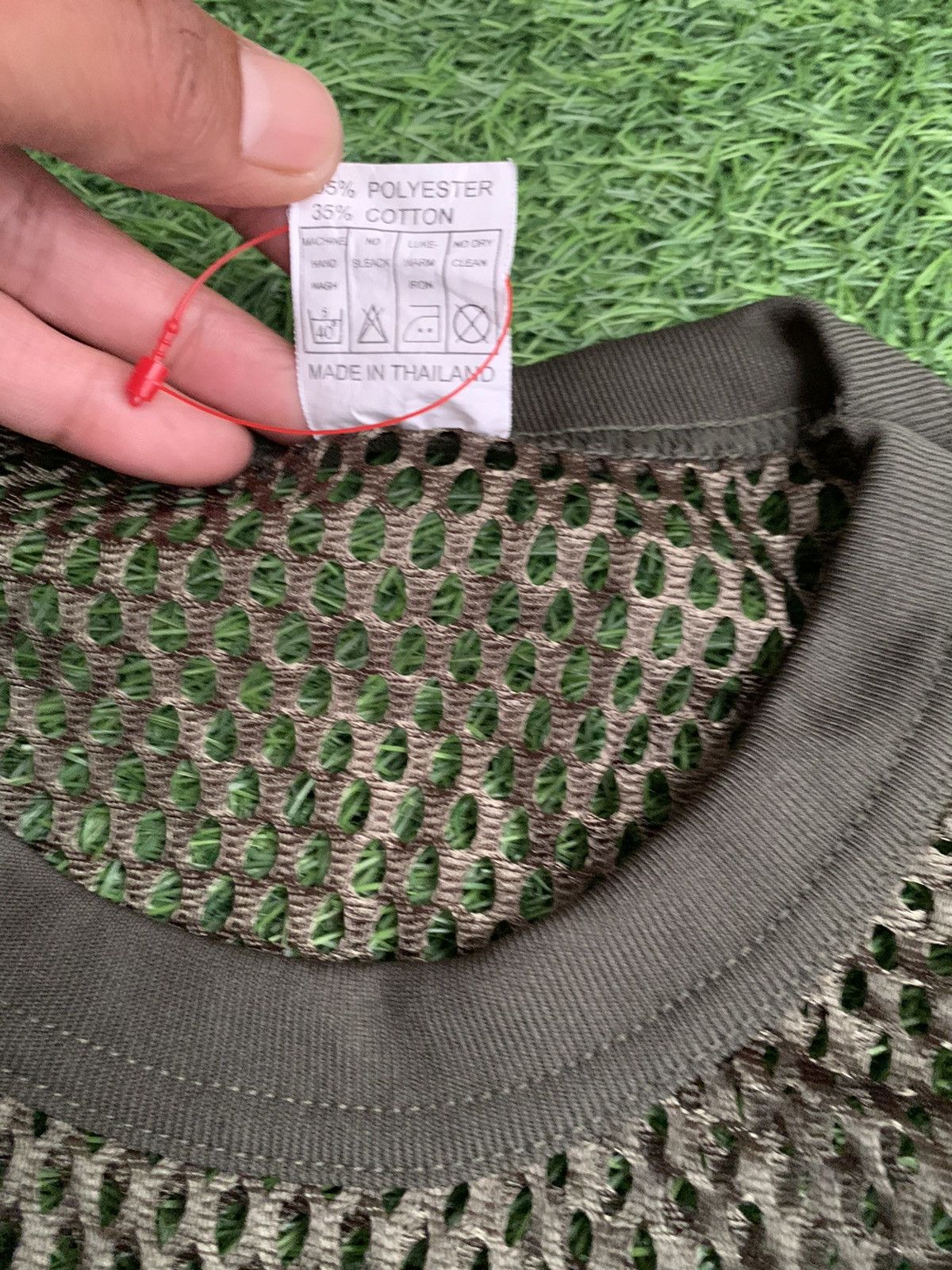 Japanese Brand Army Green fish Nets Tshirts Size US M / EU 48-50 / 2 - 8 Thumbnail