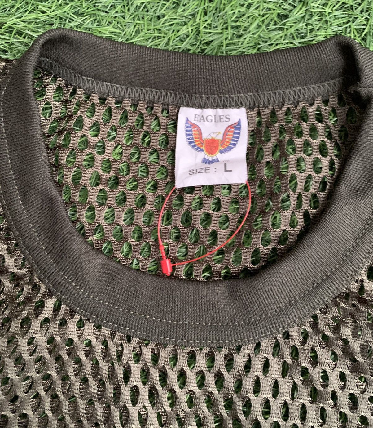 Japanese Brand Army Green fish Nets Tshirts Size US M / EU 48-50 / 2 - 7 Thumbnail