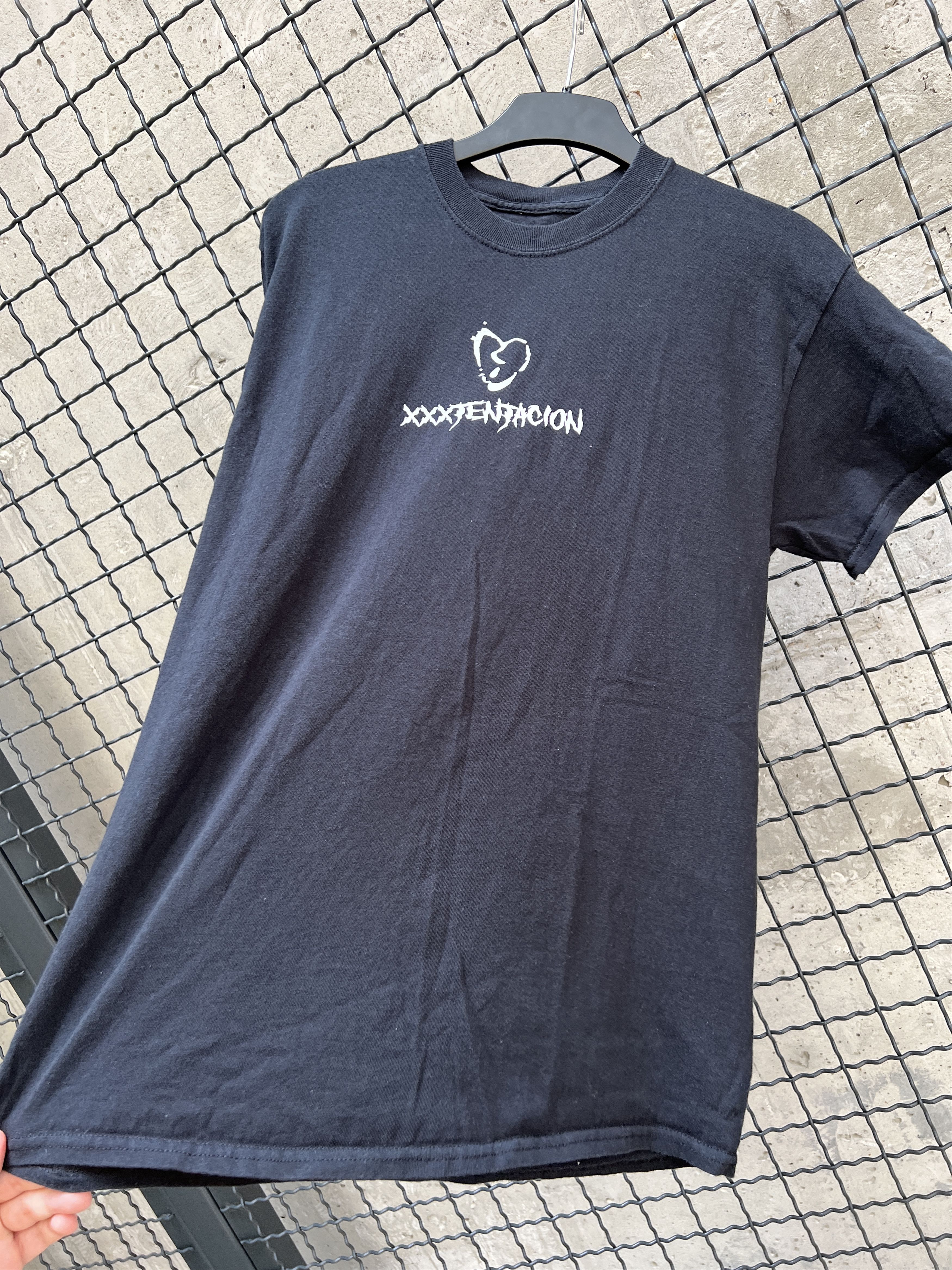Band Tees XXXtentacion Vintage Rap T-shirt Size US M / EU 48-50 / 2 - 10 Thumbnail