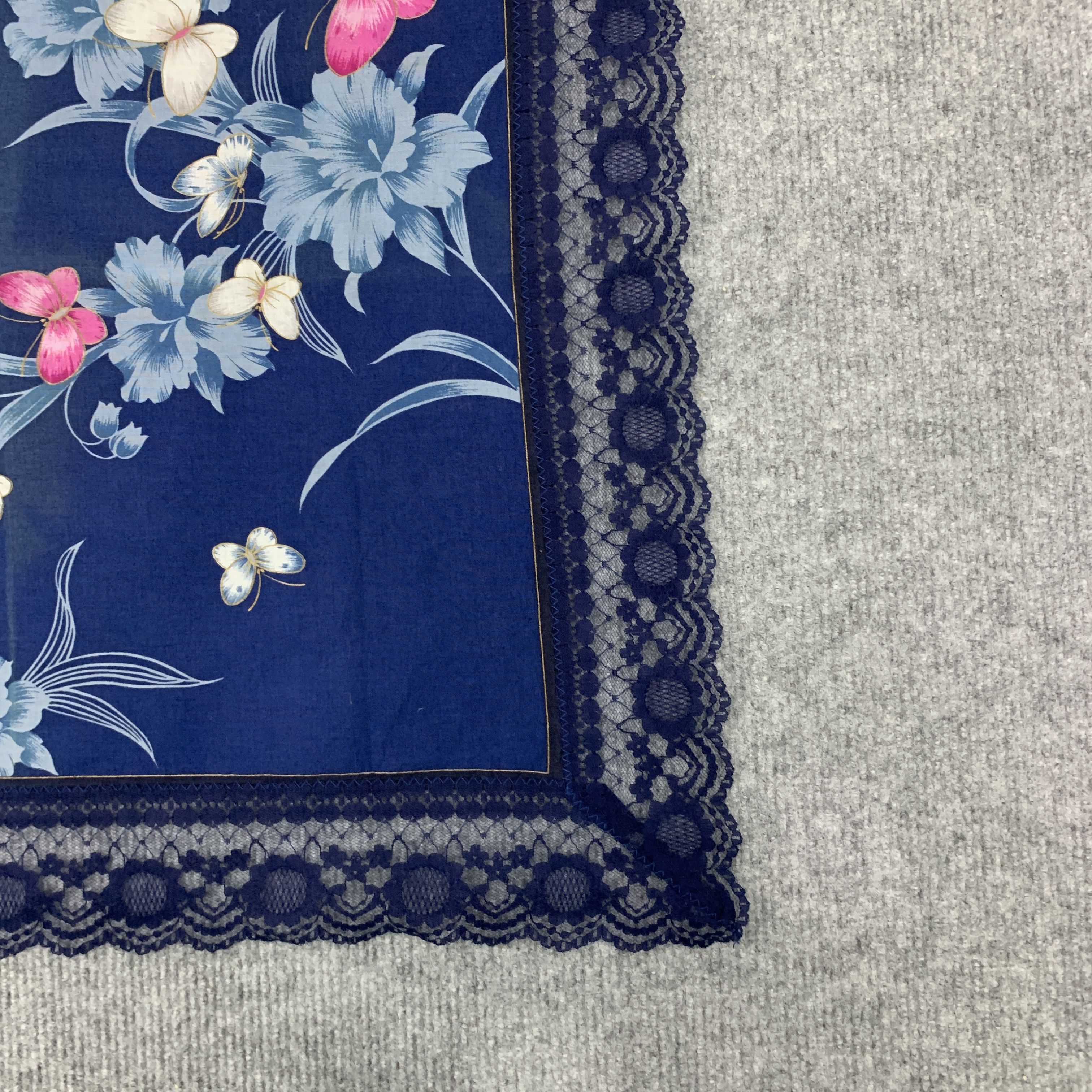 Vintage Japanese Flowers Lace Handkerchief - HKA807