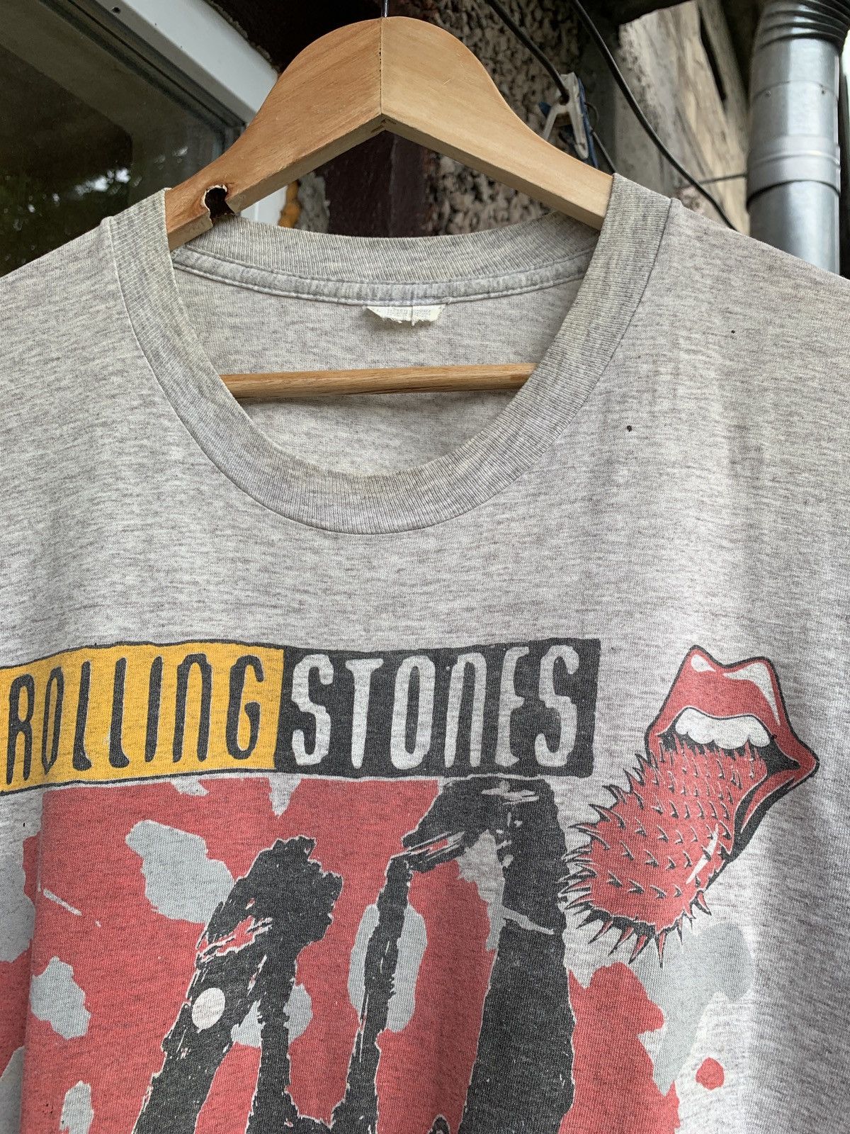 Band Tees 1995 Vintage The Rolling Stones Voodoo Lounge Tour T-Shirt Size US XL / EU 56 / 4 - 8 Thumbnail